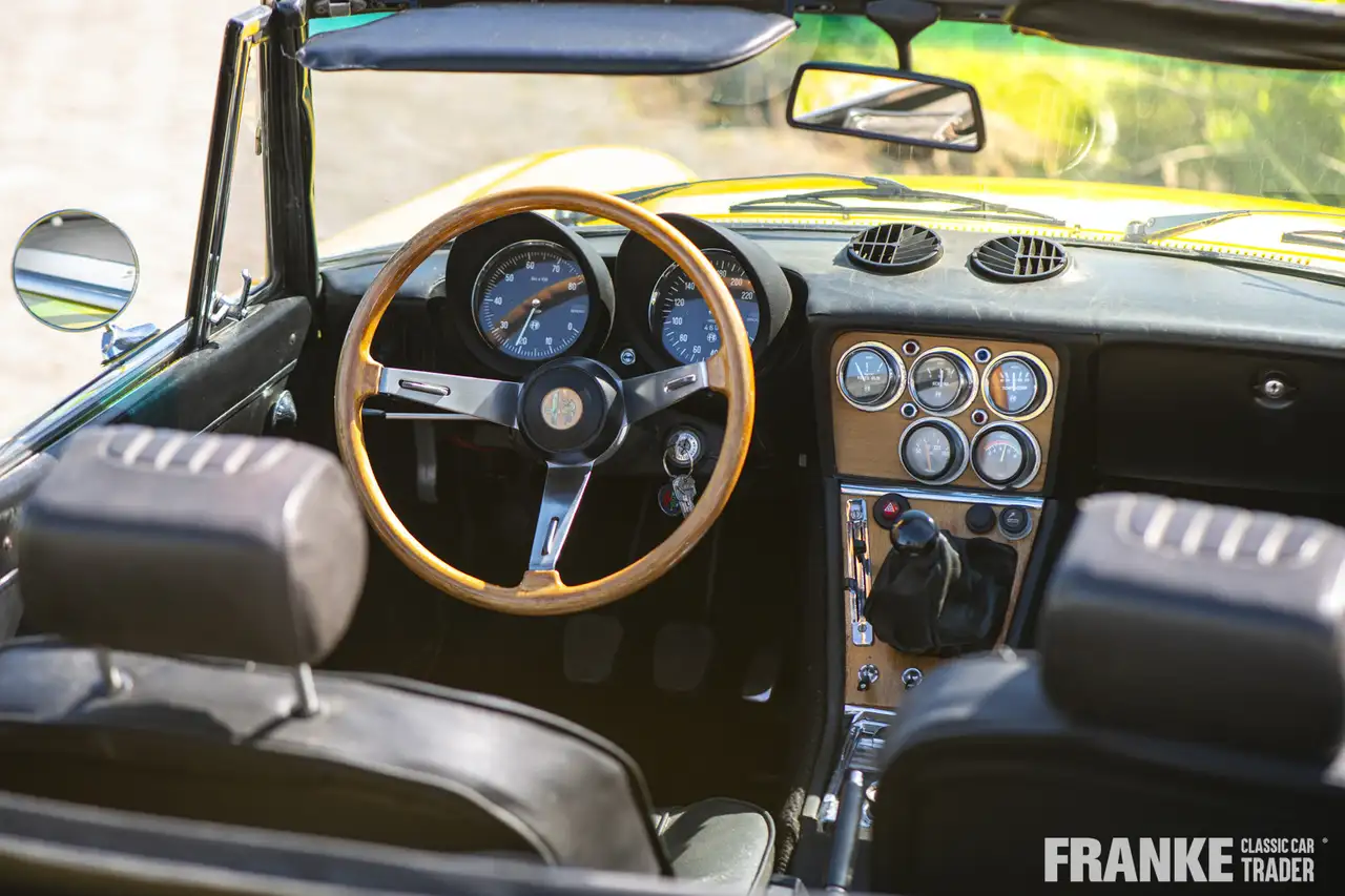 Alfa Romeo Spider 1600 Veloce stijl, foto 3