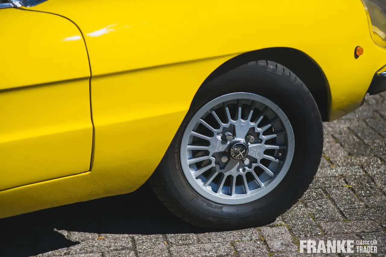 Alfa Romeo Spider 1600 Veloce stijl, foto 6