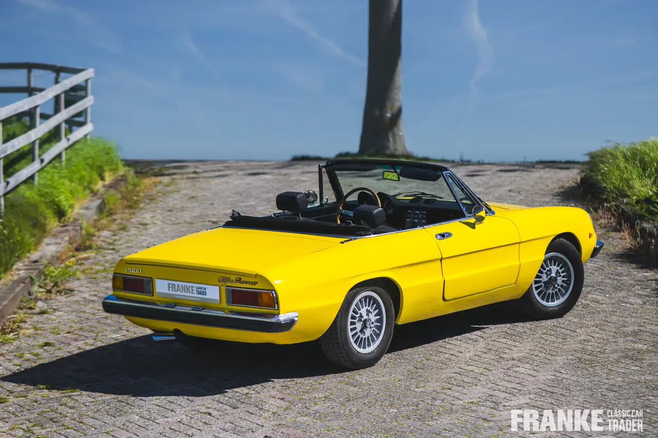 Alfa Romeo Spider 1600 Veloce stijl, foto 2