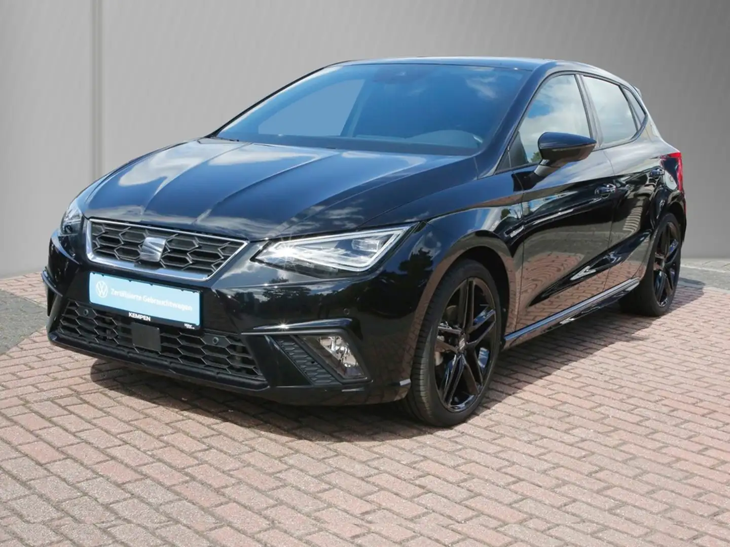 SEAT Ibiza 1.0 TSI DSG FR Black Paket 18"LM Navi+VC ACC LE... Schwarz - 2