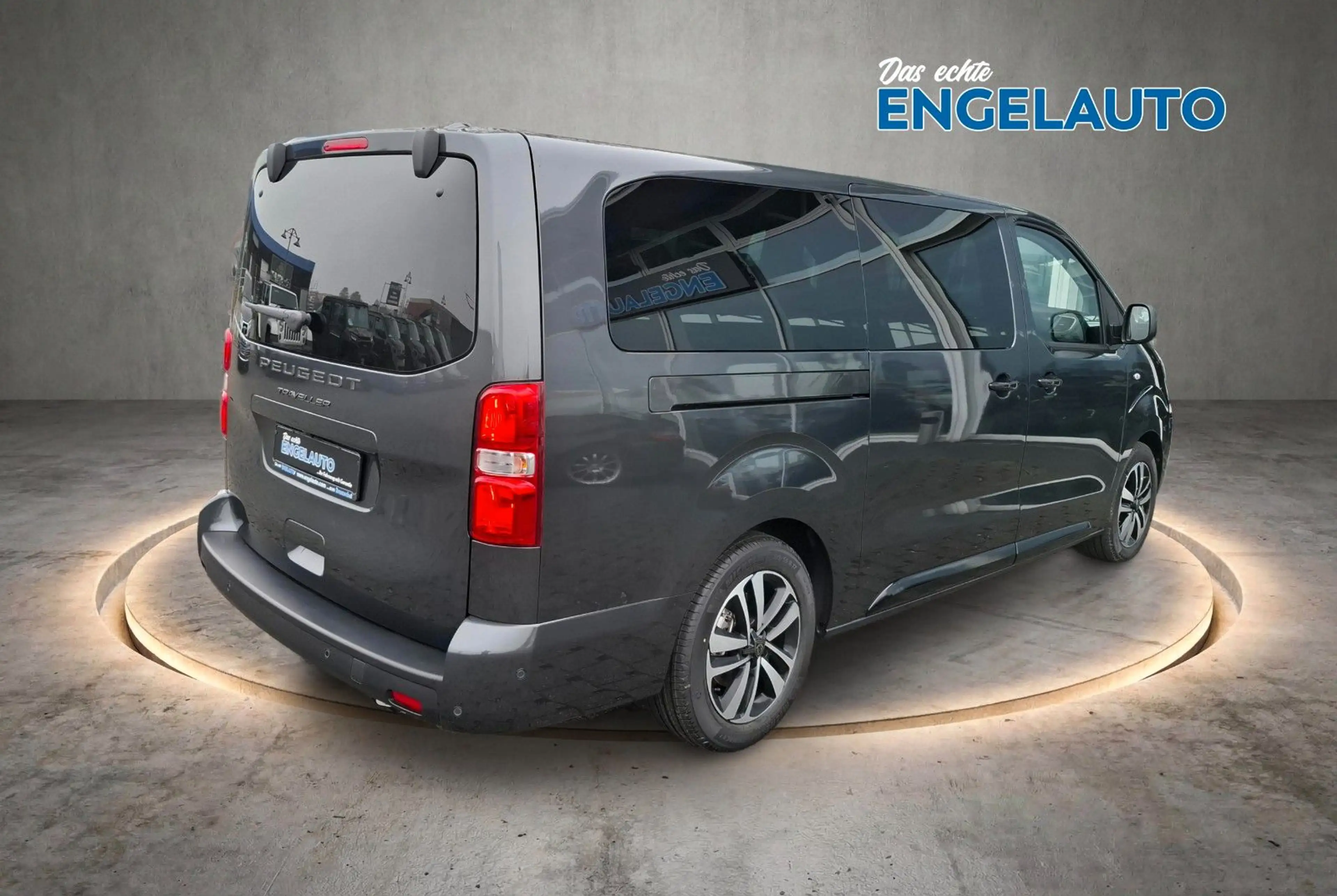 Peugeot Traveller Allure L3 LEDER PANO STHZ AHK NAVI SHZ — photo 6
