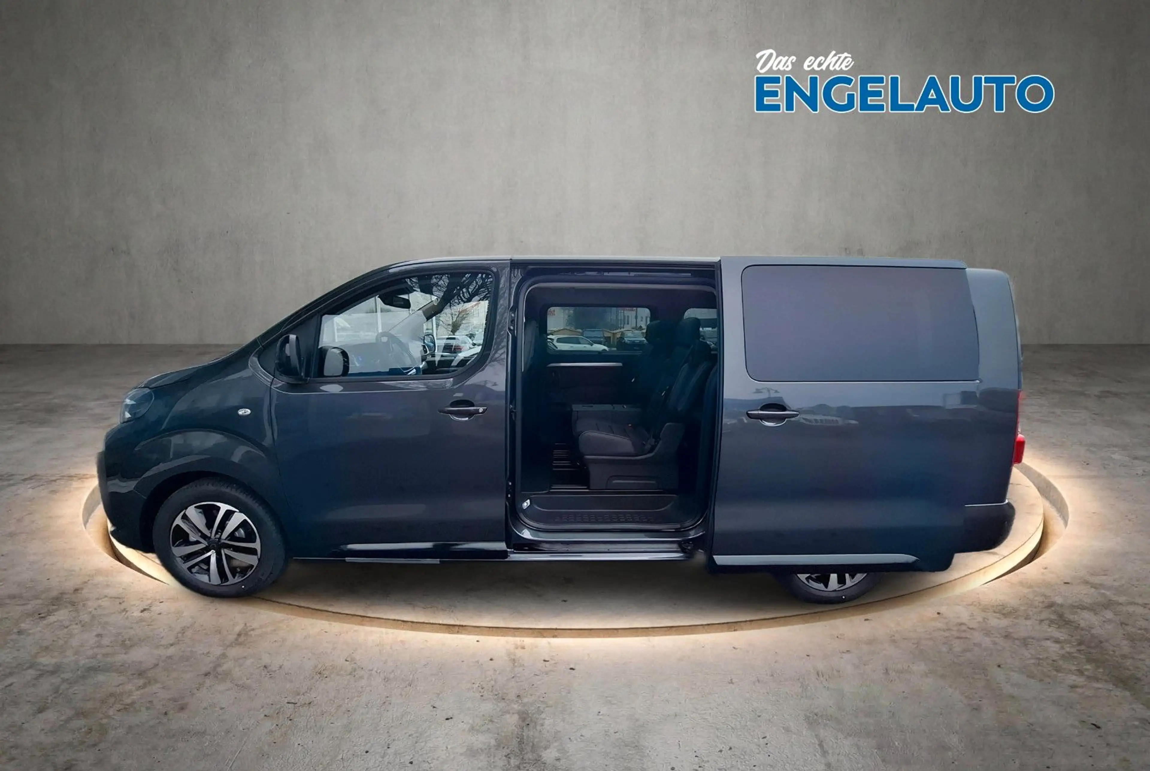 Peugeot Traveller Allure L3 LEDER PANO STHZ AHK NAVI SHZ — photo 11