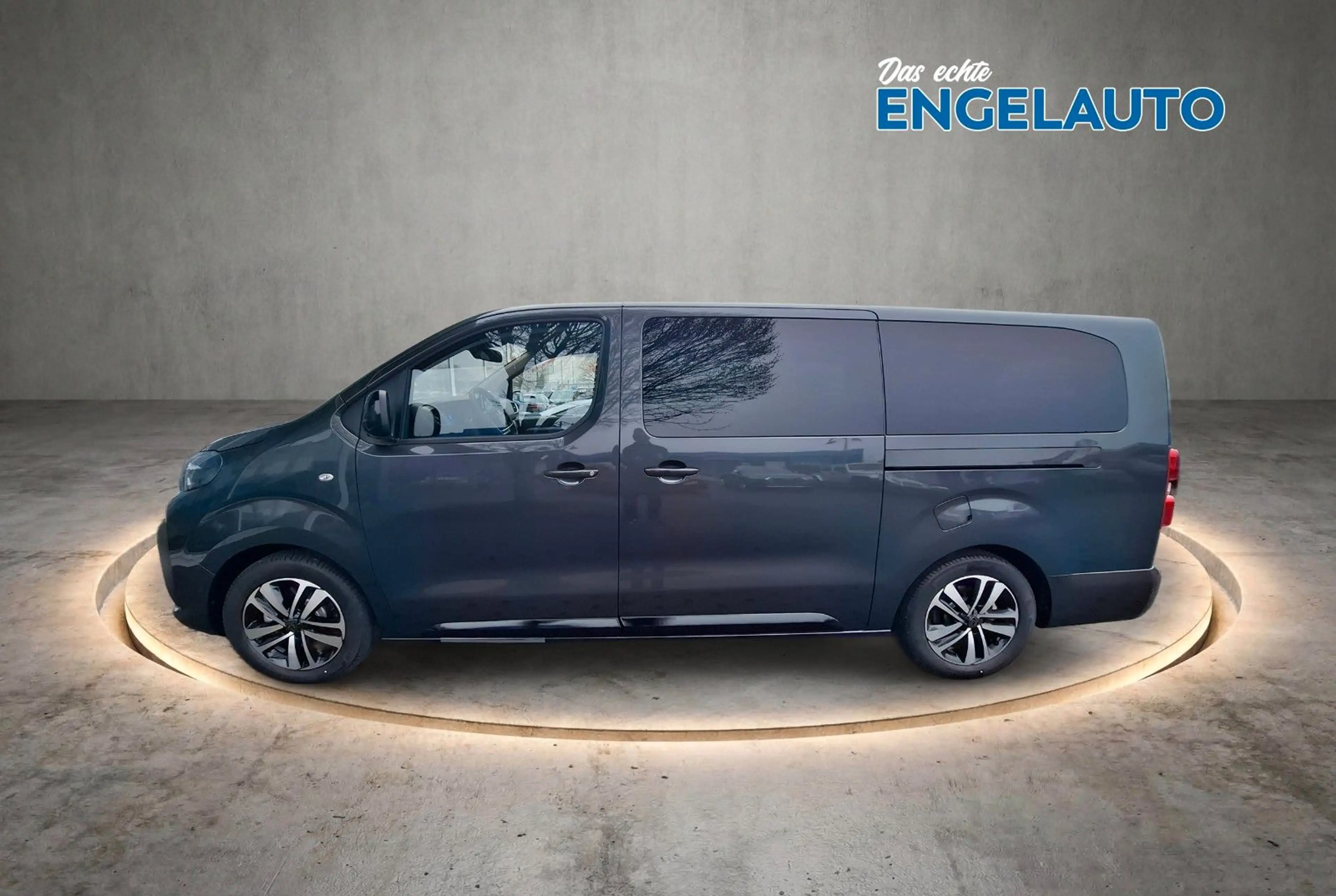 Peugeot Traveller Allure L3 LEDER PANO STHZ AHK NAVI SHZ — photo 10