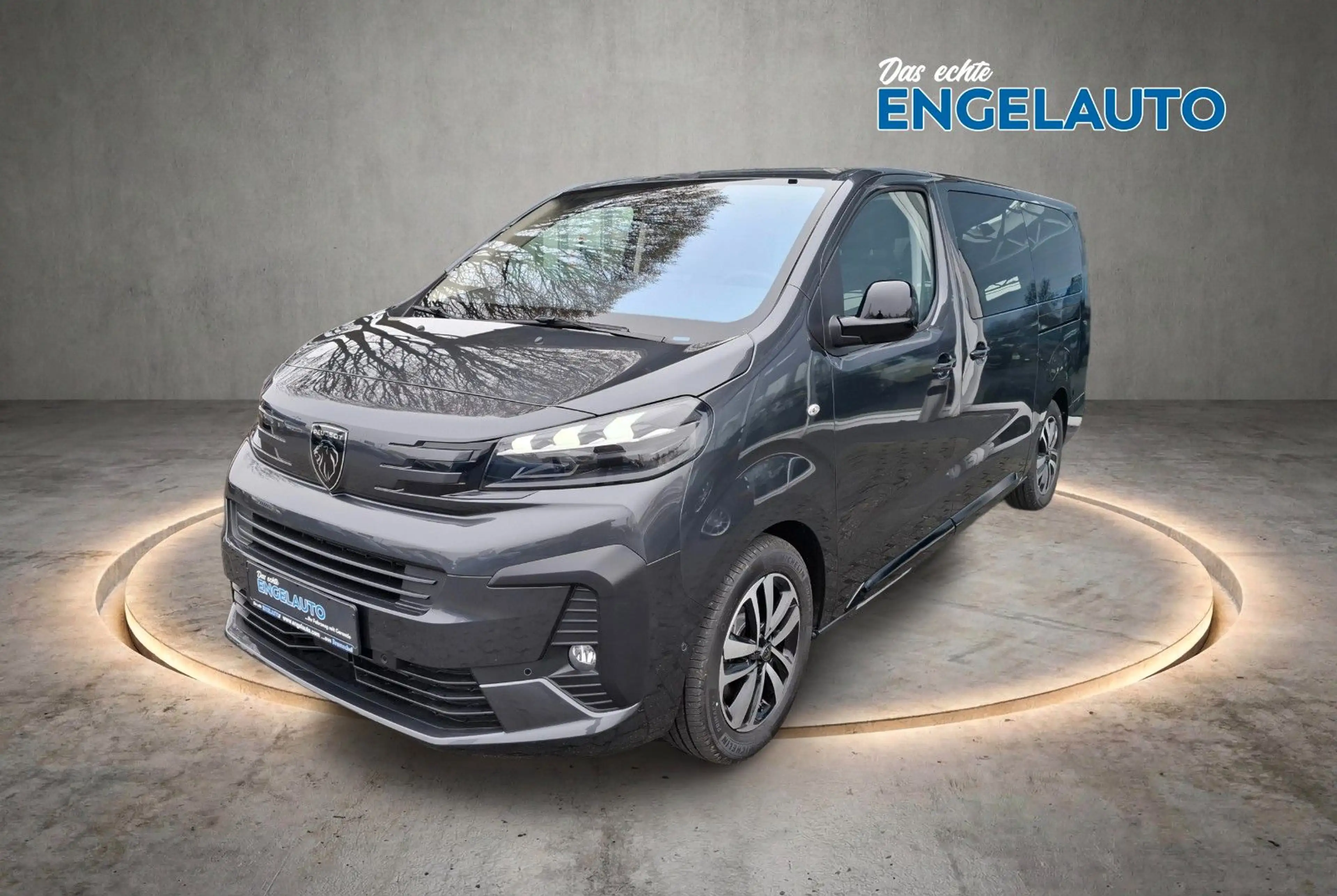 Peugeot Traveller Allure L3 LEDER PANO STHZ AHK NAVI SHZ — photo 3