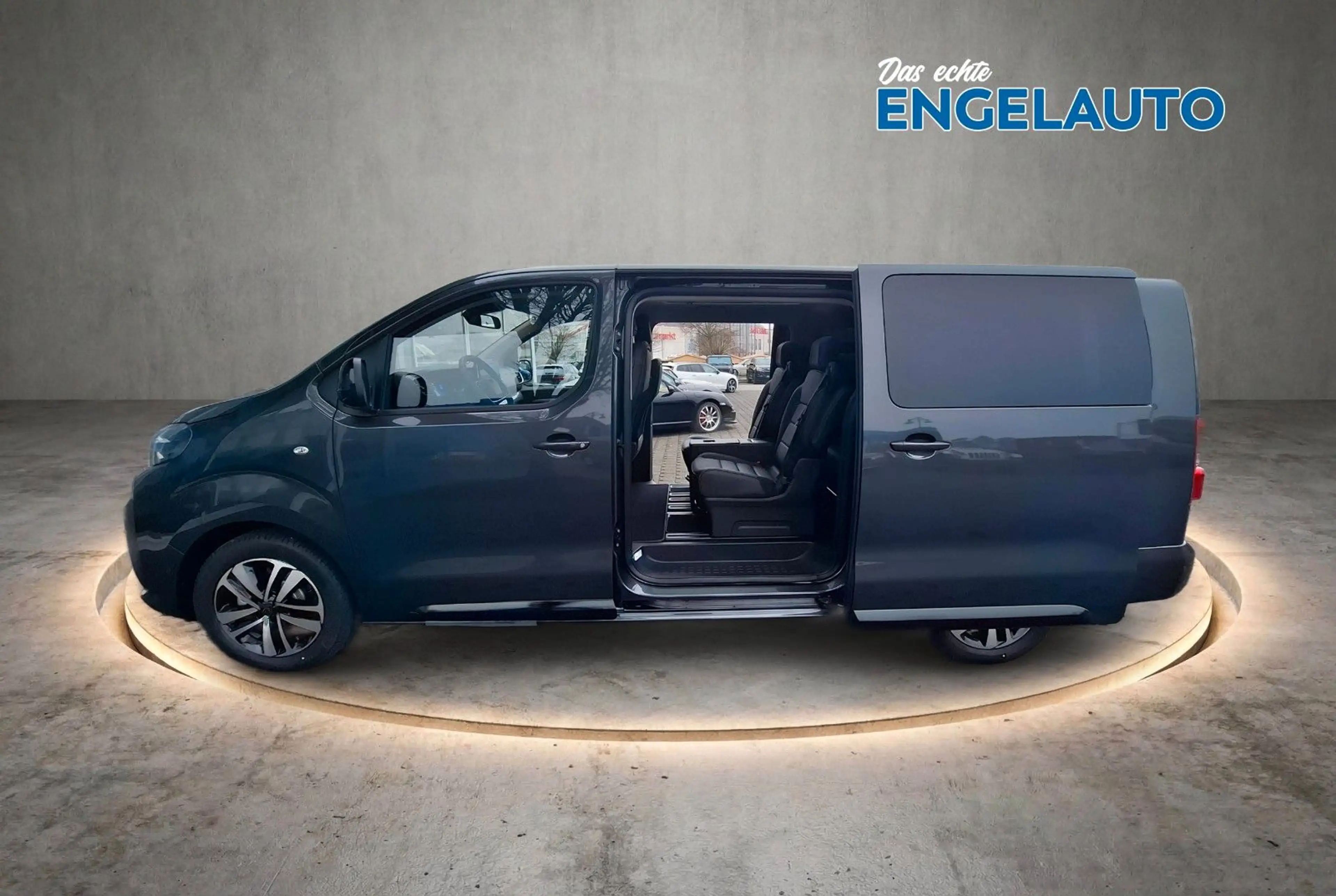 Peugeot Traveller Allure L3 LEDER PANO STHZ AHK NAVI SHZ — photo 9