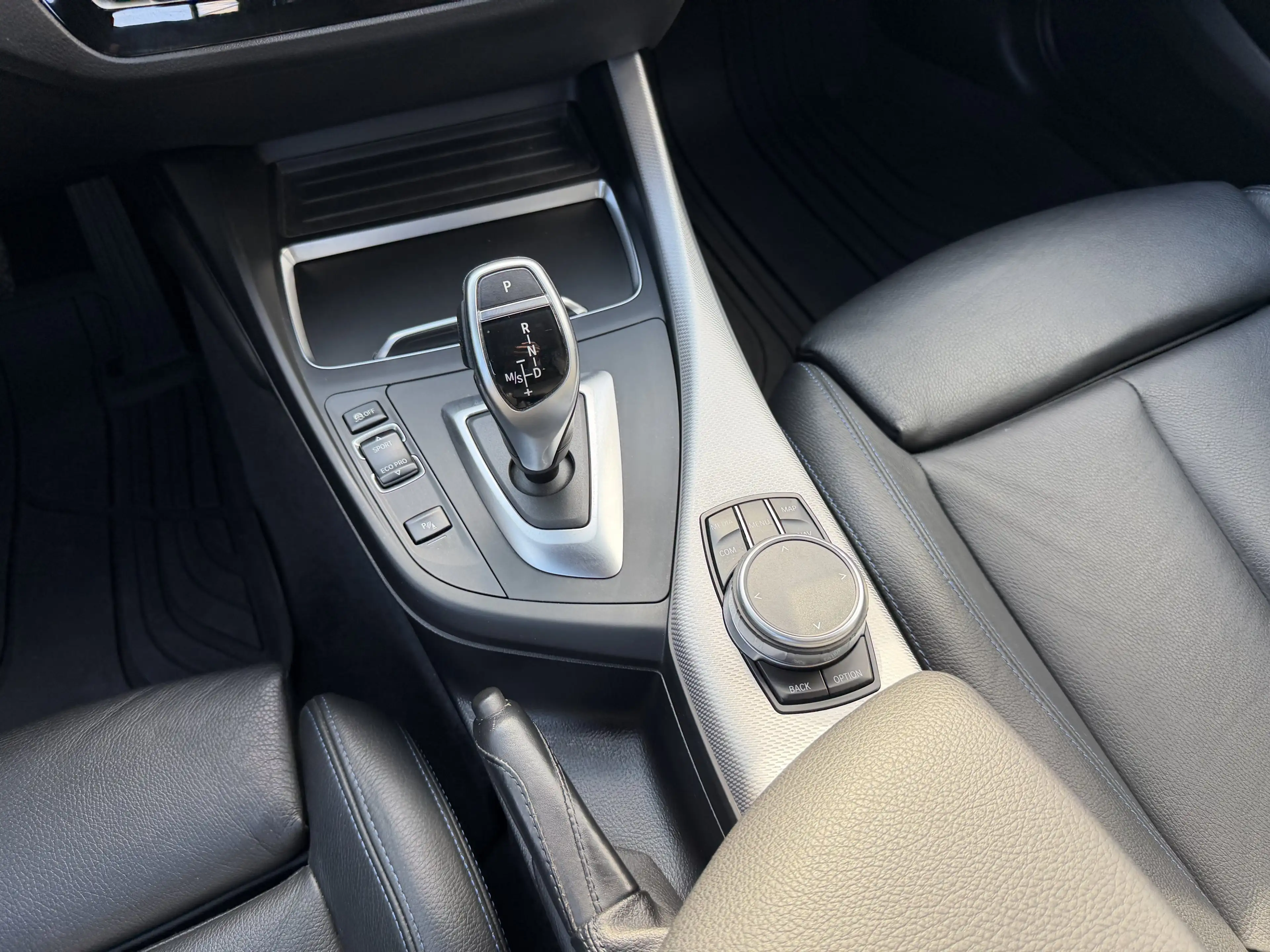 BMW 140 M140i xDrive 5-Türer — photo 8