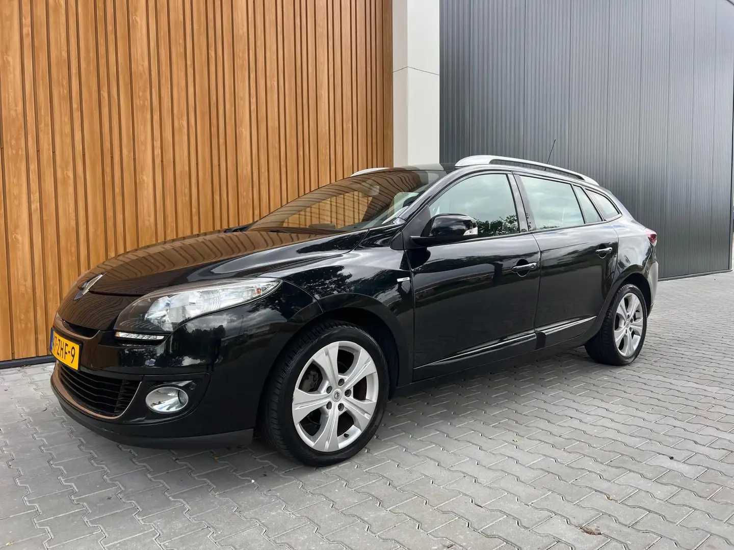 Renault Megane Estate 1.5 dCi Bose|Clima|Navi|LED Noir - 2