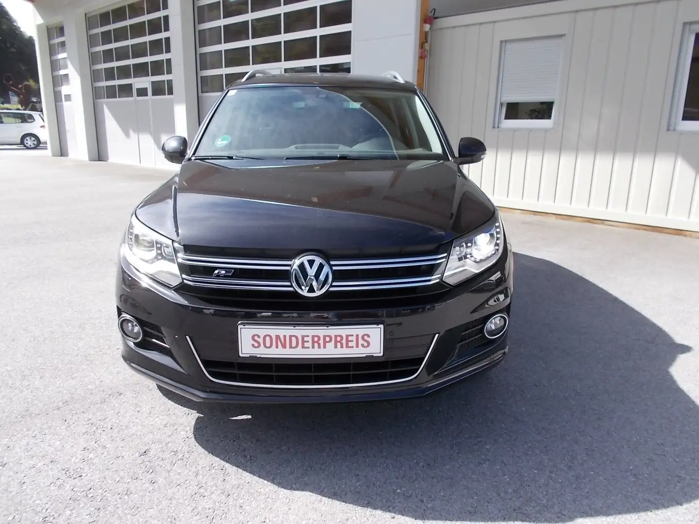 Volkswagen Tiguan R-LINE 4motion Schwarz - 2