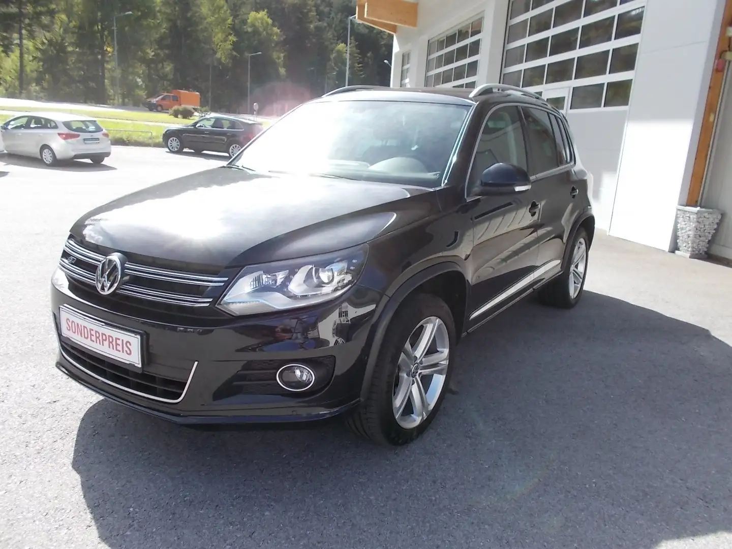 Volkswagen Tiguan R-LINE 4motion Schwarz - 1