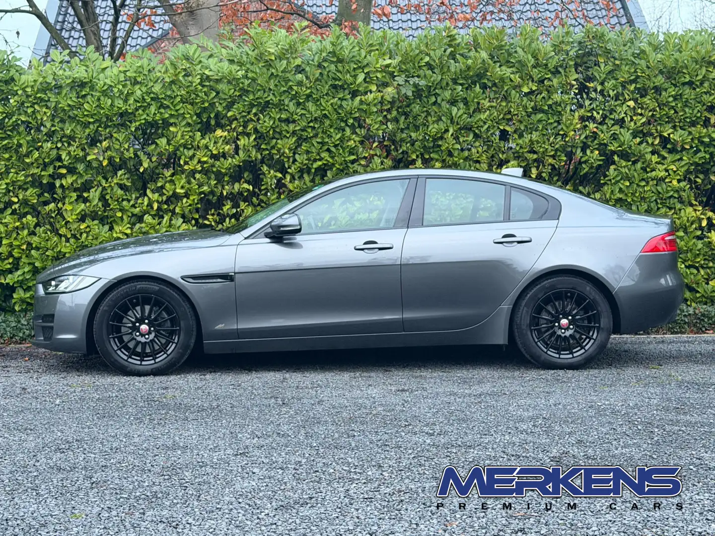 Jaguar XE 2.0 D Prestige NAP NL auto Gris - 2
