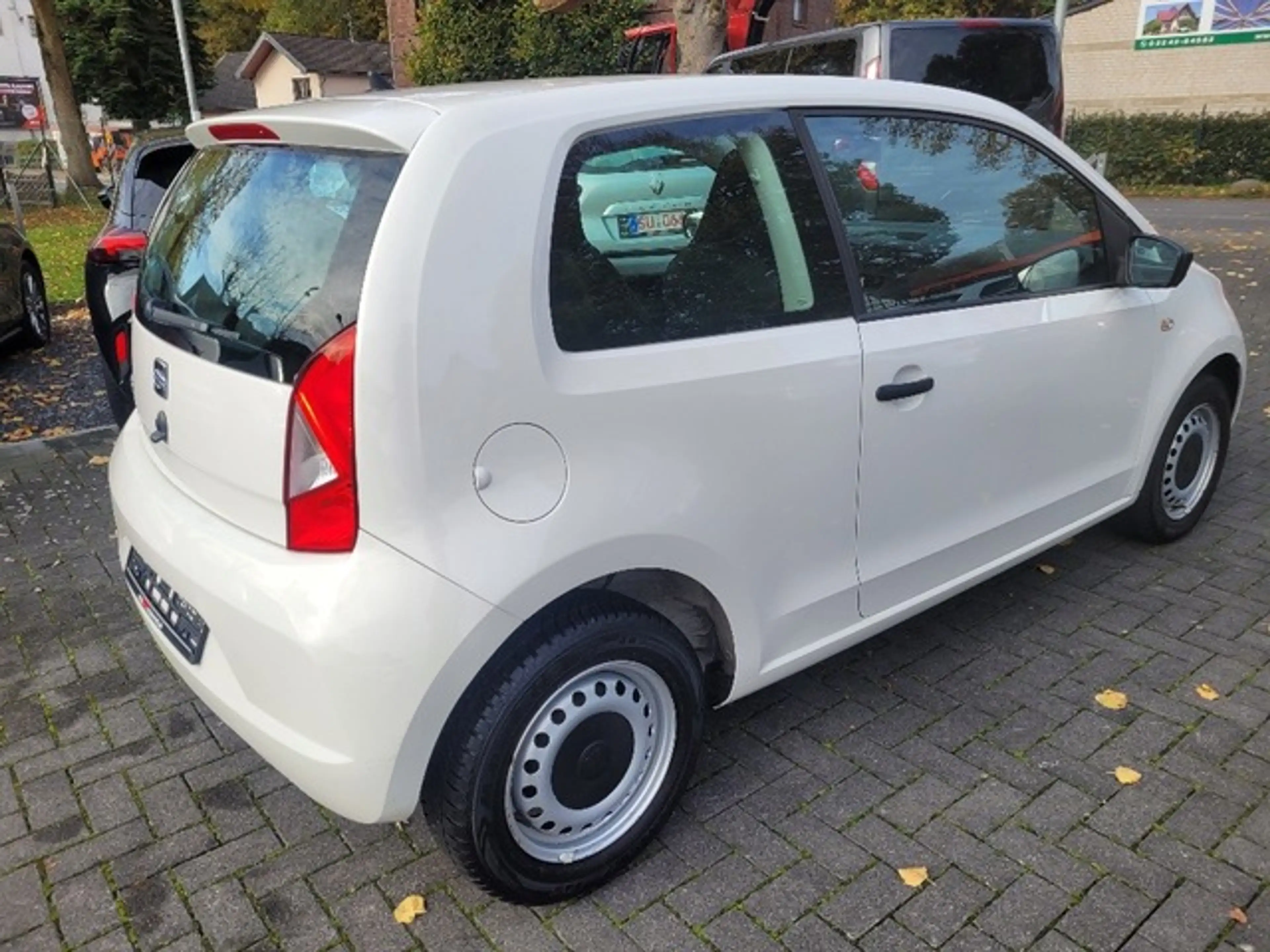 SEAT Mii REFERENCE — photo 7