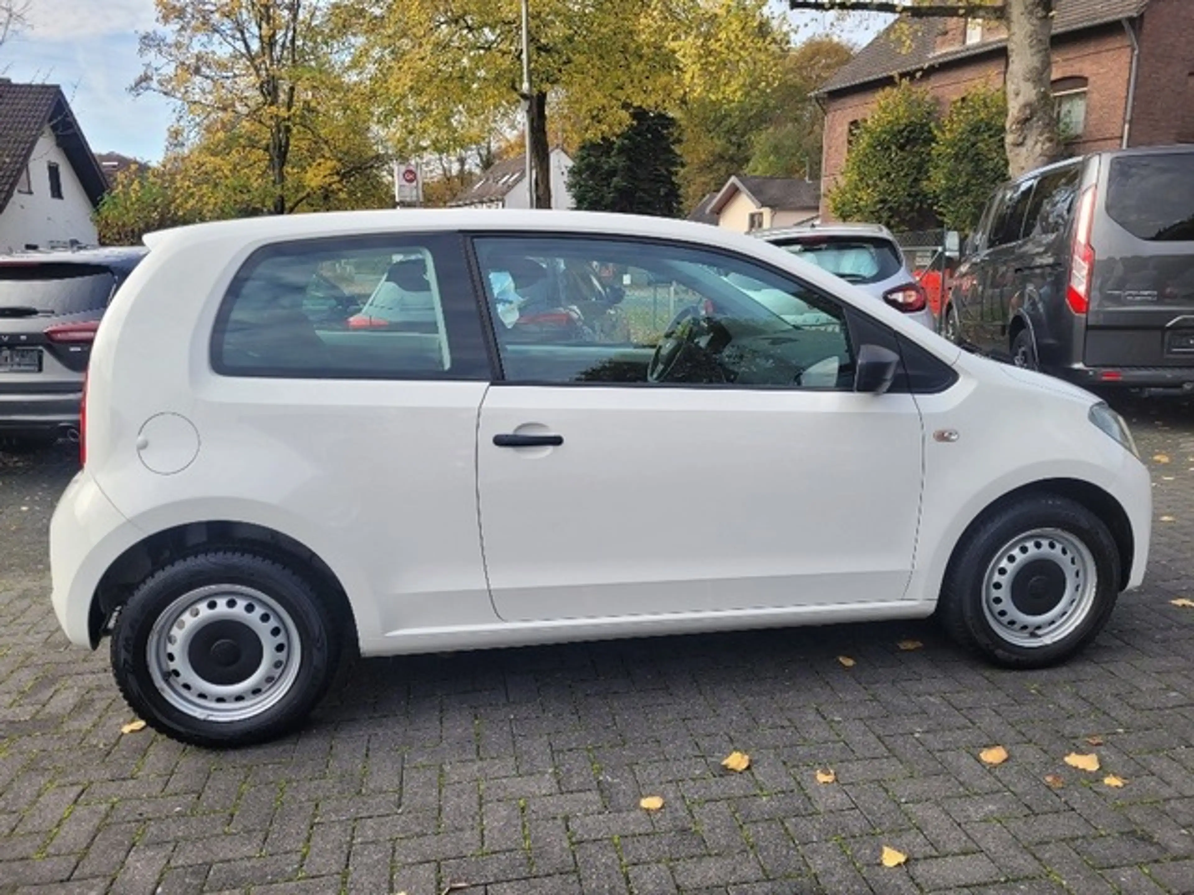 SEAT Mii REFERENCE — photo 6