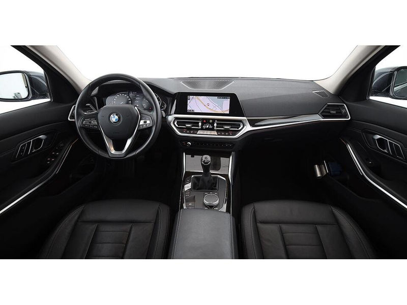BMW 318 d Touring Luxury Line LED LEDER NAVI SITZHZG — photo 11