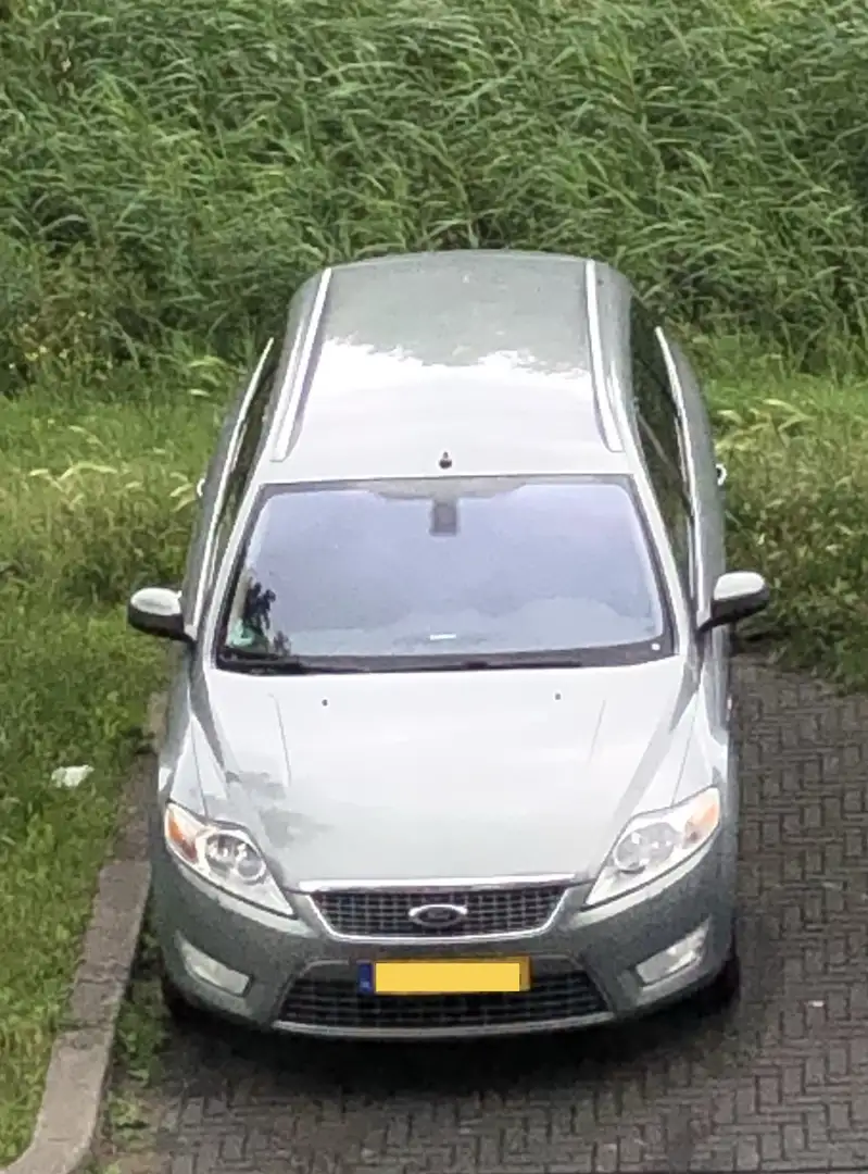 Ford Mondeo Turnier 2.0 TDCi Titanium X Grijs - 1