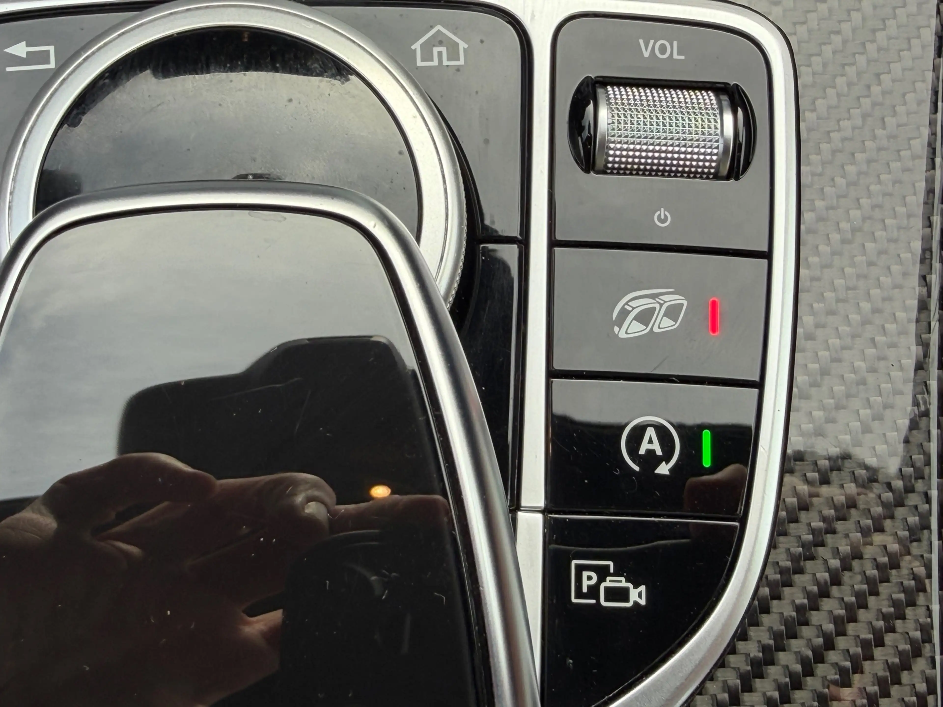 Mercedes-Benz C 63 AMG Estate S Designo Pano Carbon — photo 23