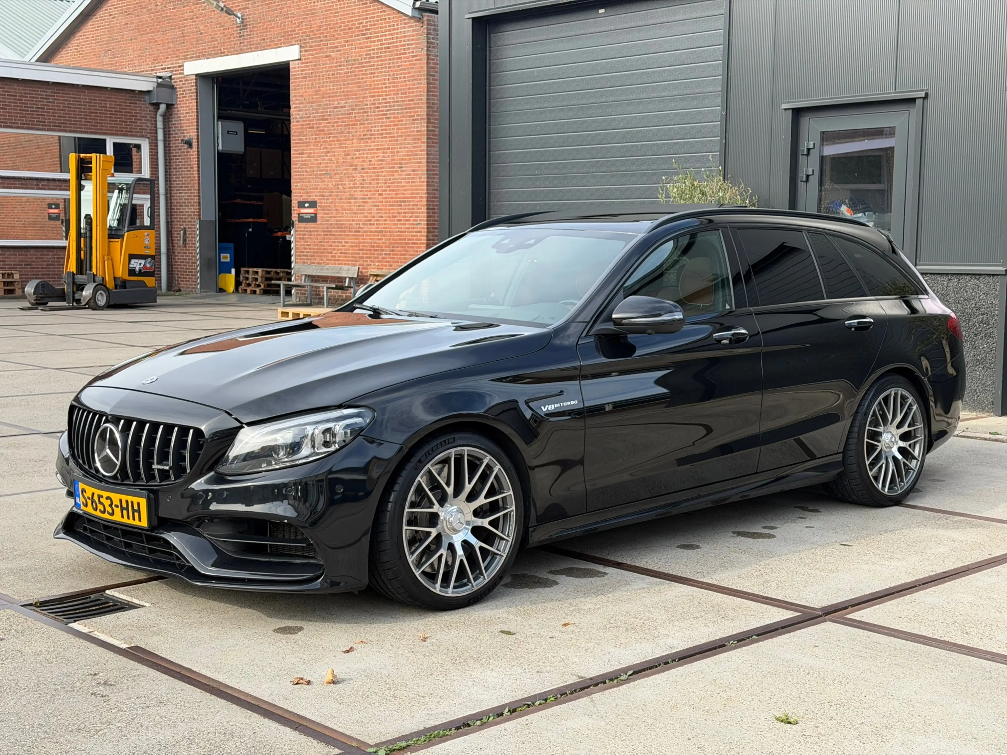Mercedes-Benz C 63 AMG Estate S Designo Pano Carbon
