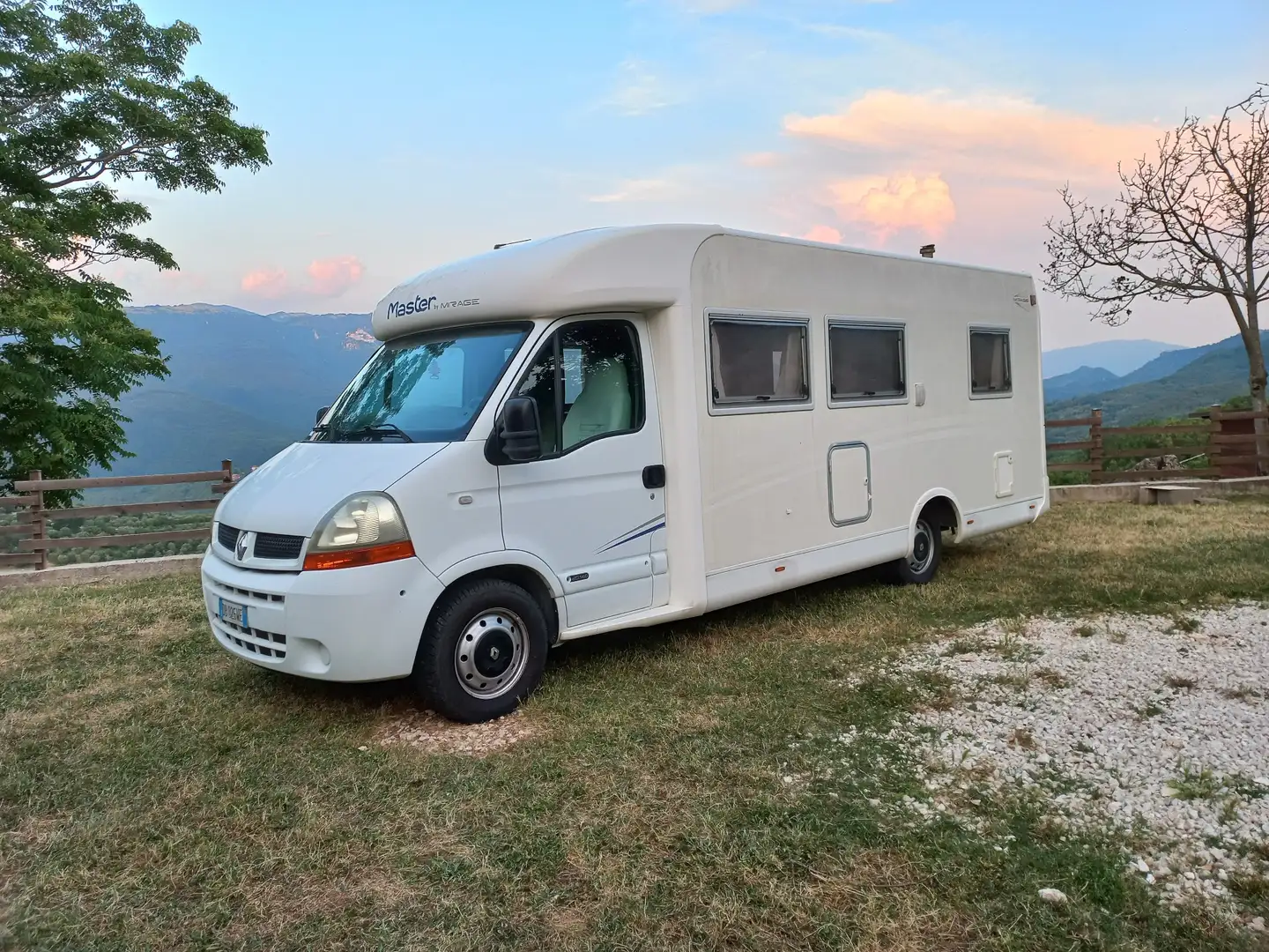 Renault Master - 1