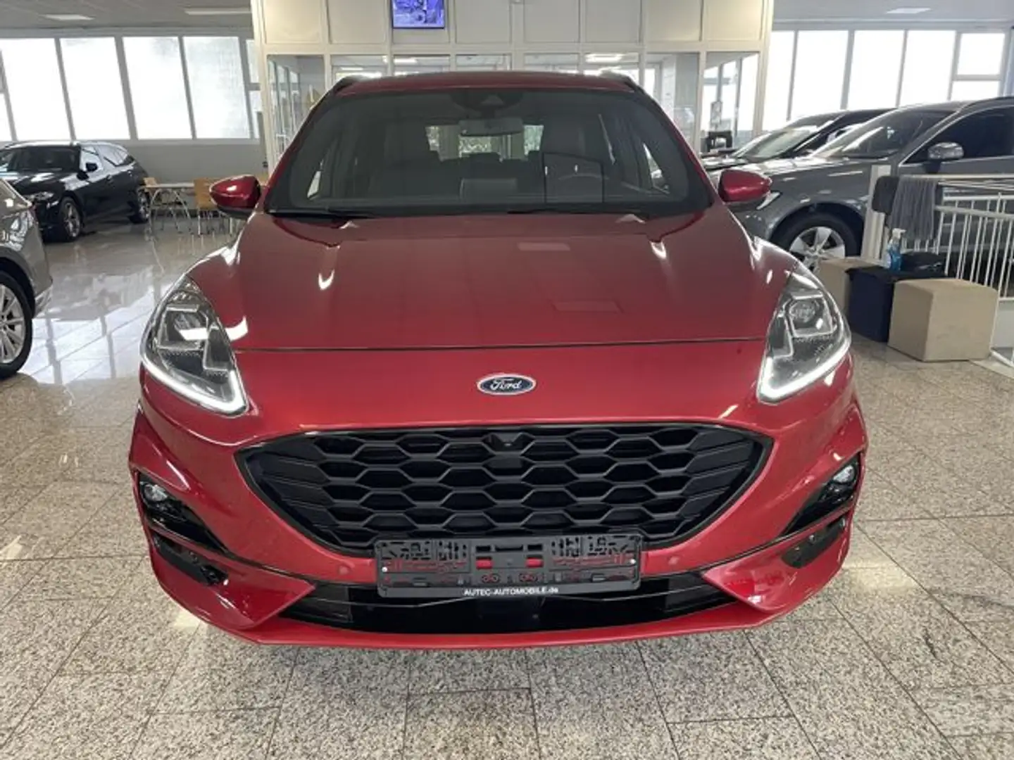 Ford Kuga ST-Line X AWD 2.0 HEAD-UP+KAMERA+B&O+LED Rouge - 2