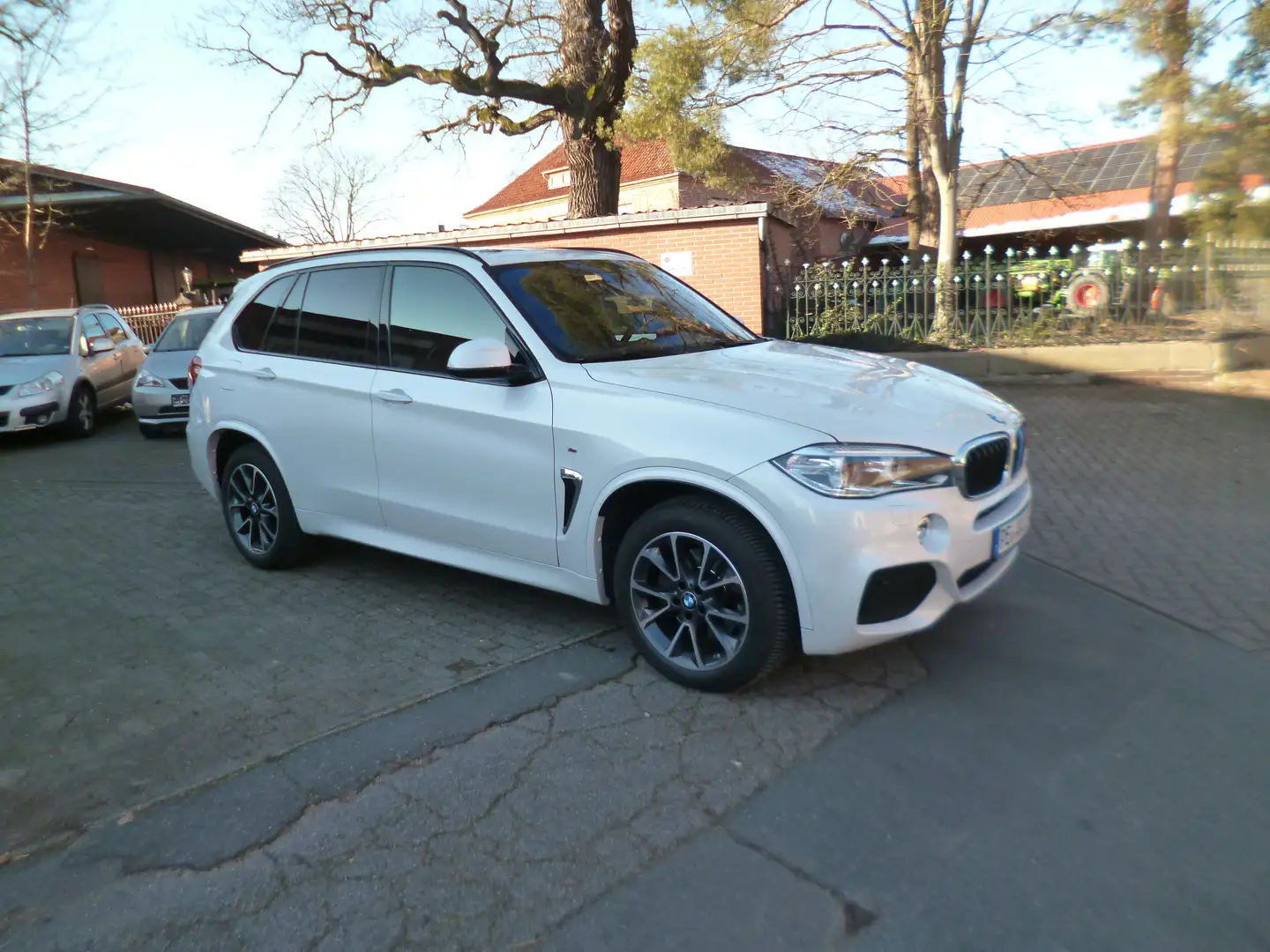 BMW X5 xDrive35i Sport-Aut. M Paket, Head Up White - 2
