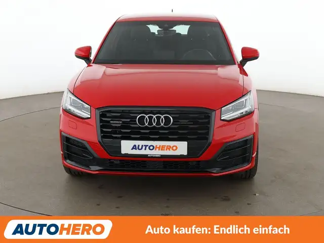Audi Q2 view 9