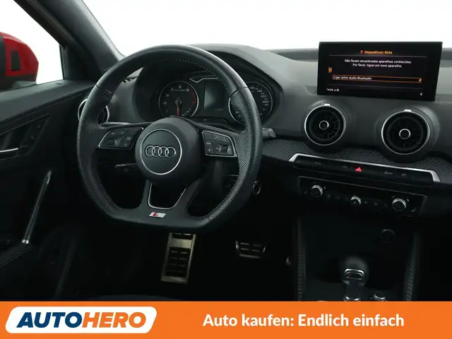 Audi Q2 view 13