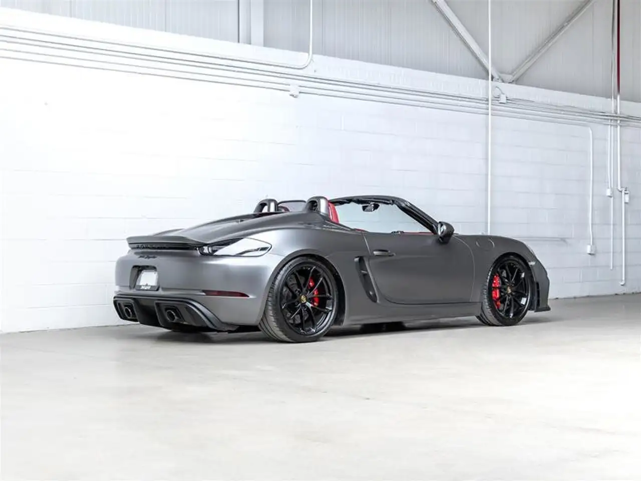 Porsche 718 Spyder снимка Porsche 718 Spyder