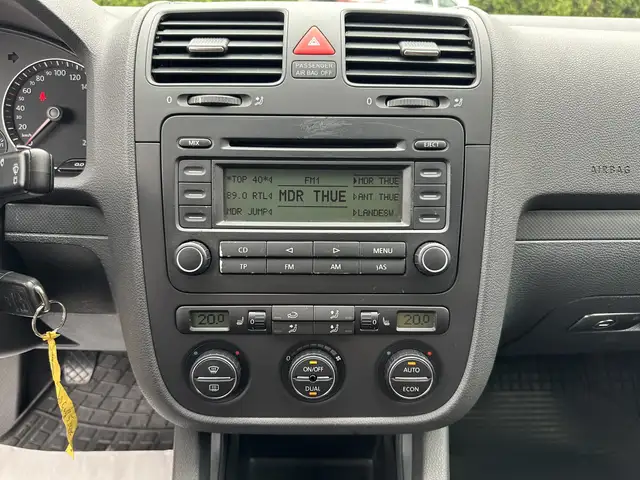 Volkswagen Golf view 10