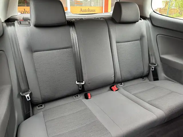 Volkswagen Golf view 15