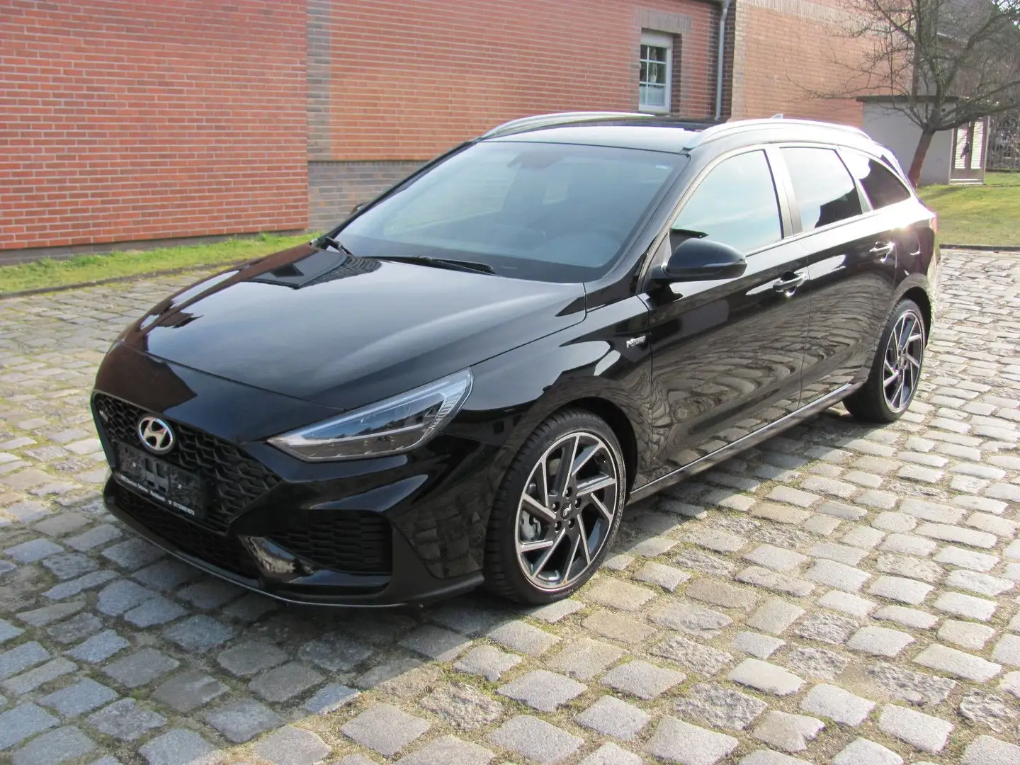 Hyundai i30 SW 1.5 T-GDI Hybrid N Line Voll Led Navi PDC Negru - 1