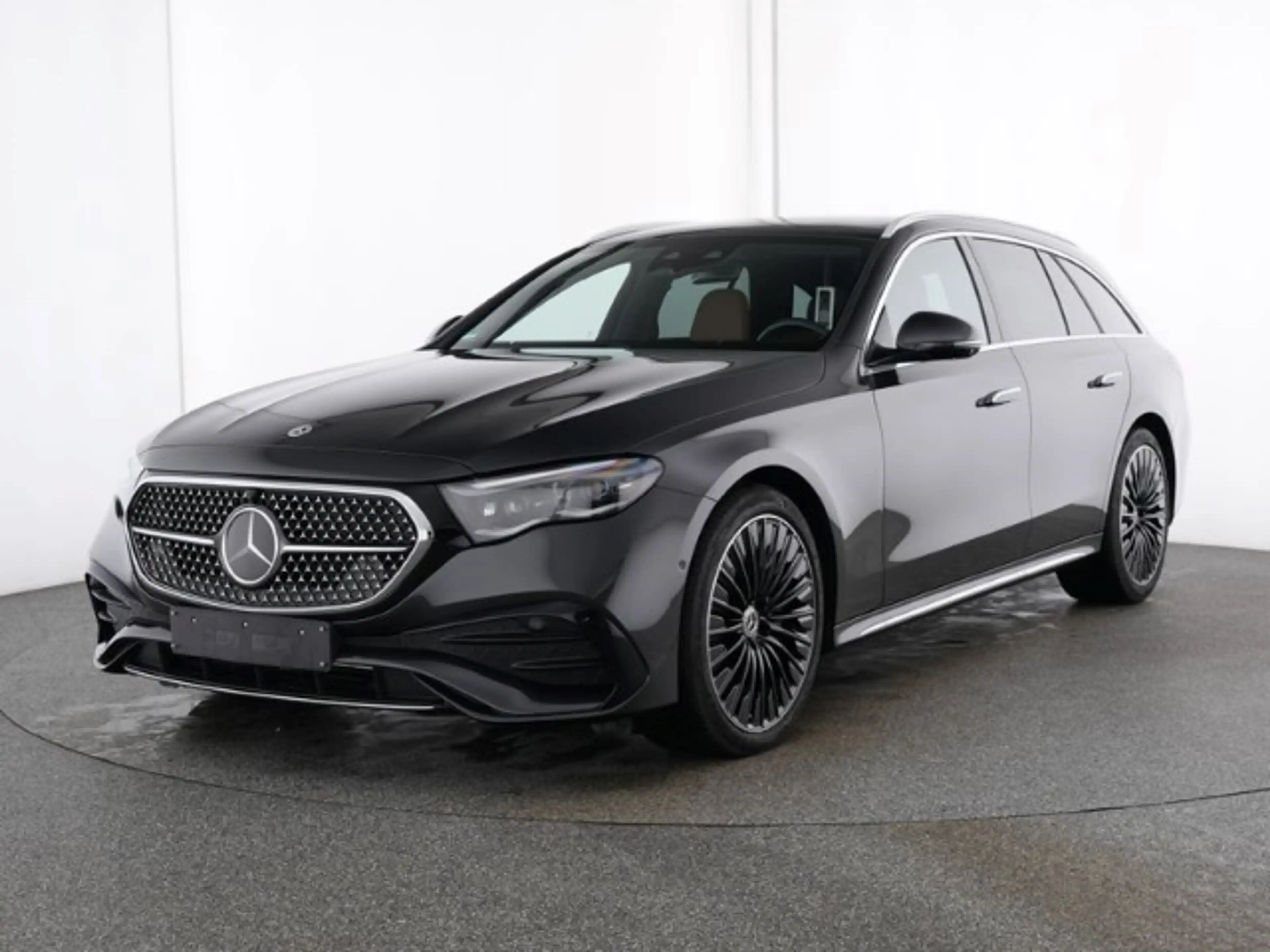 Mercedes-Benz E 450 d 4Matic T-Modell AMG Line Premium+ AHK FAP — photo 2