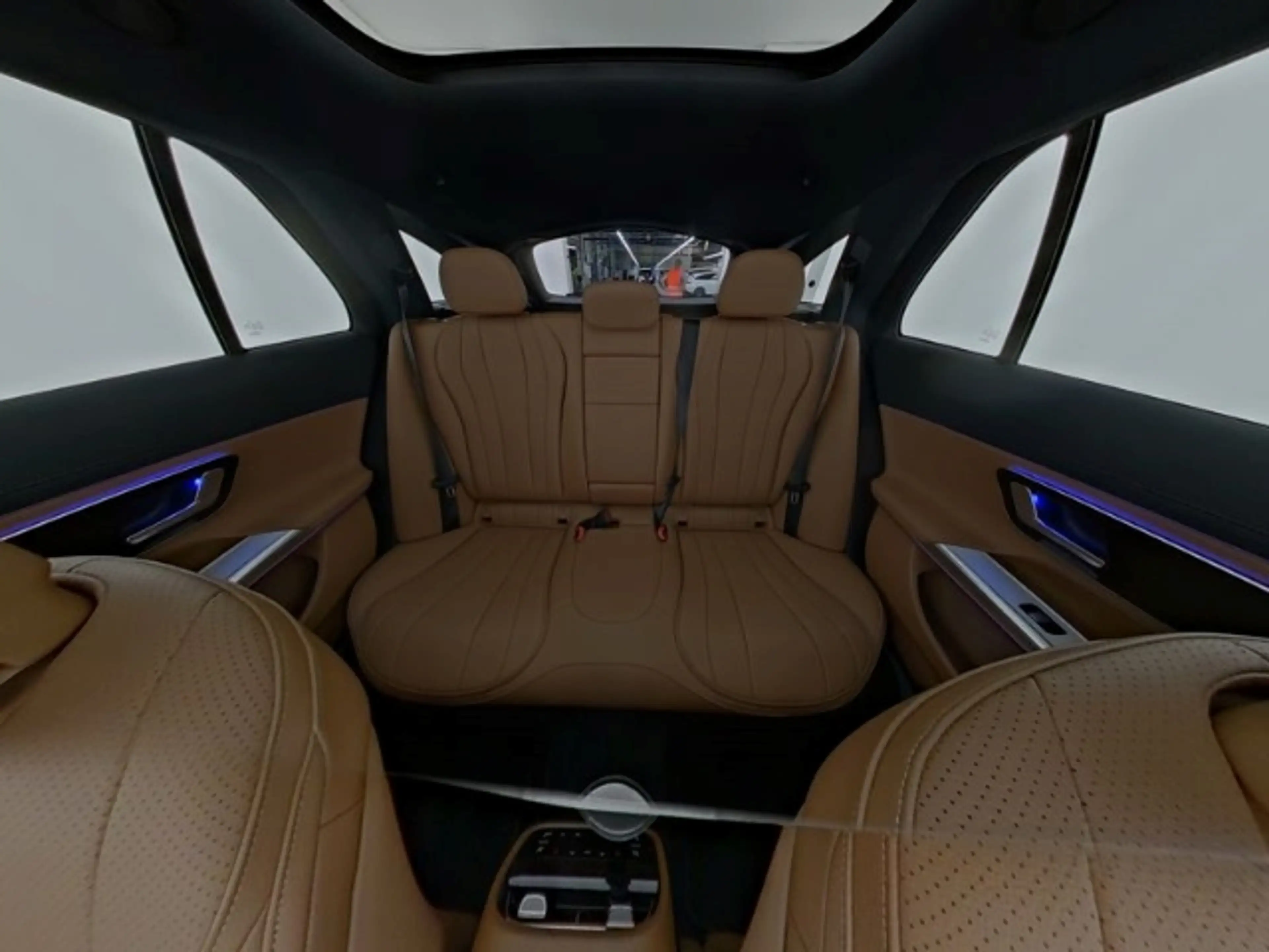 Mercedes-Benz E 450 d 4Matic T-Modell AMG Line Premium+ AHK FAP — photo 8