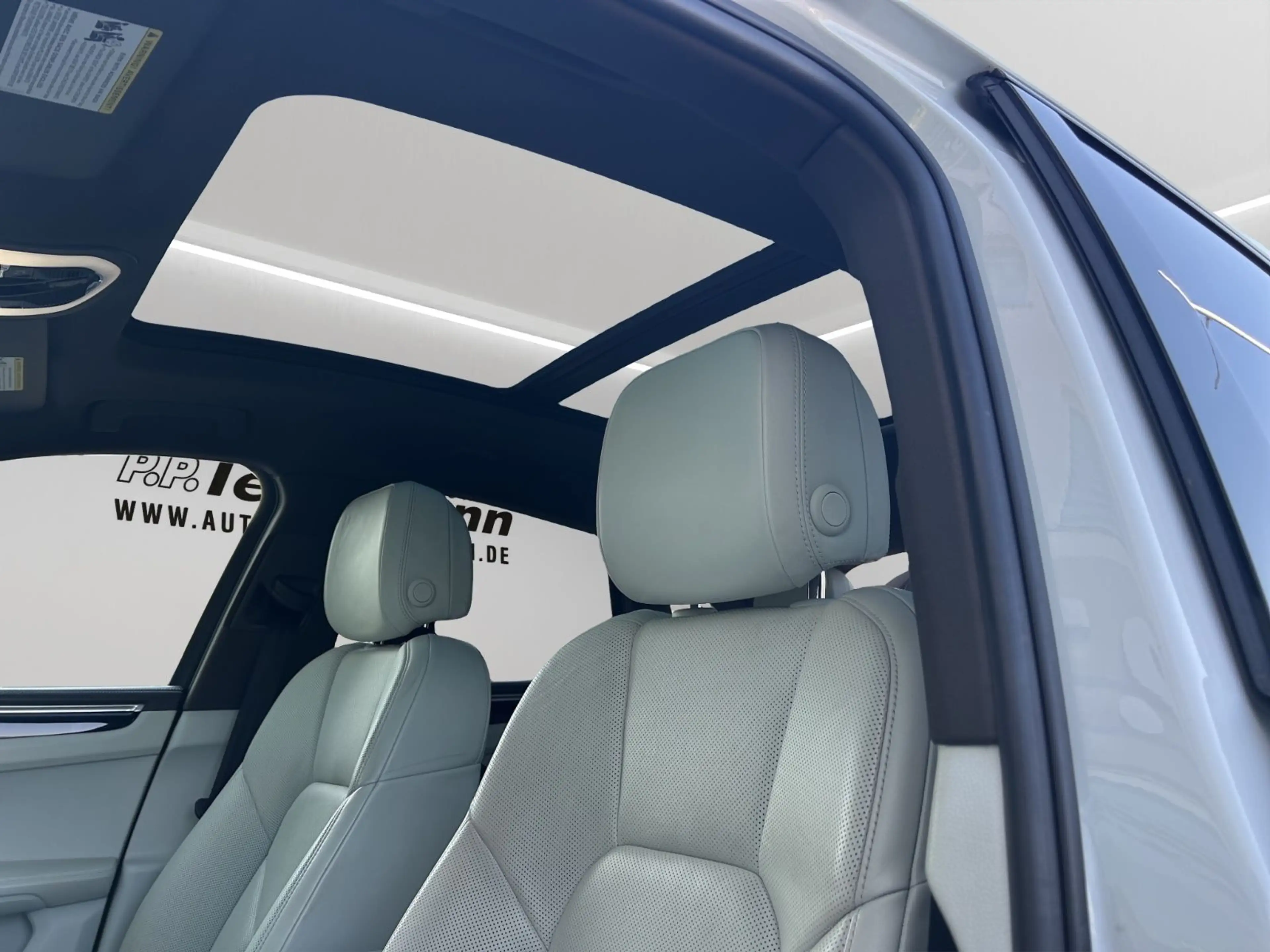 Porsche Macan S/BOSE/PANNO/BELÜFT.SITZ/ — photo 13