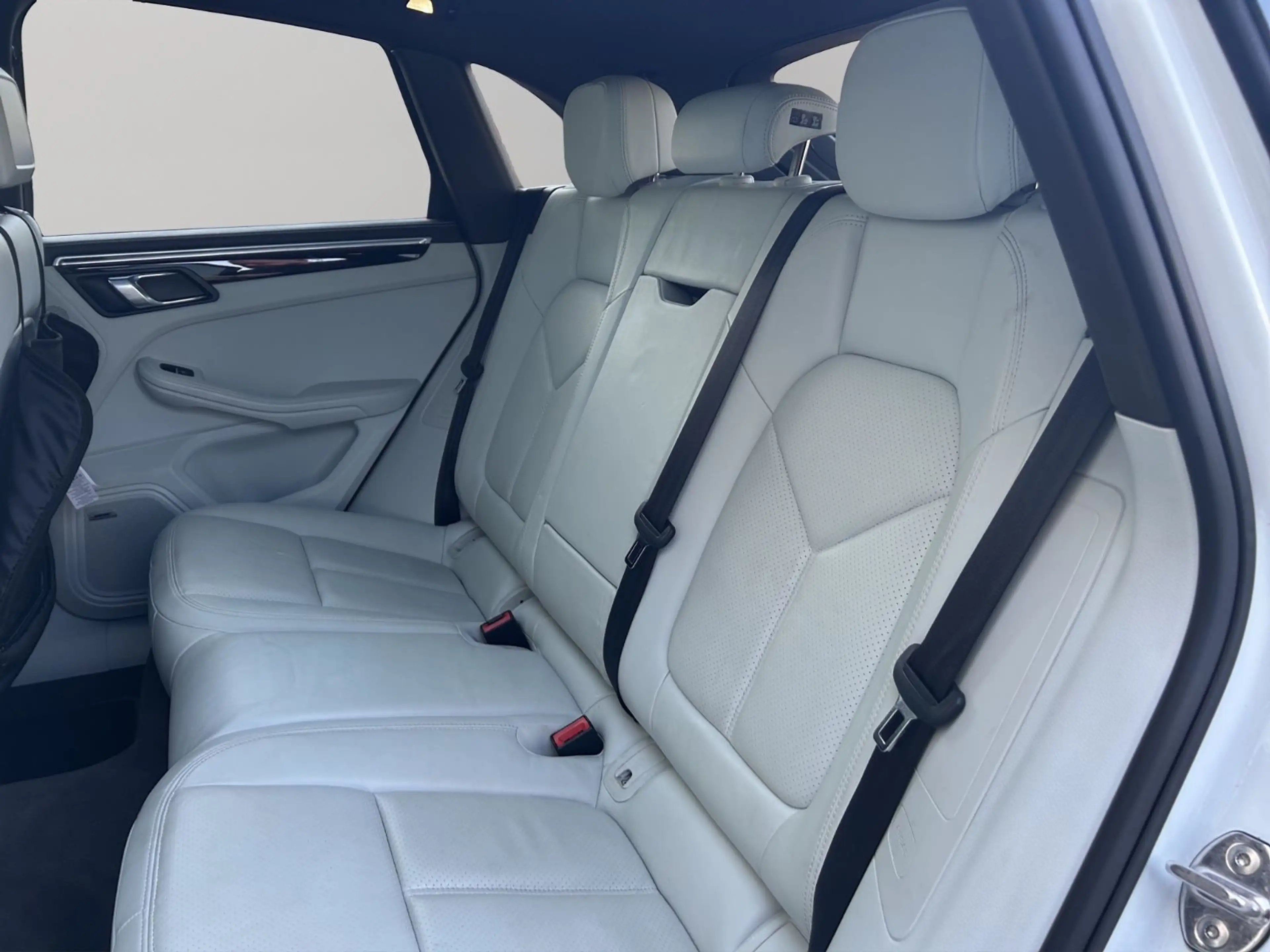 Porsche Macan S/BOSE/PANNO/BELÜFT.SITZ/ — photo 14