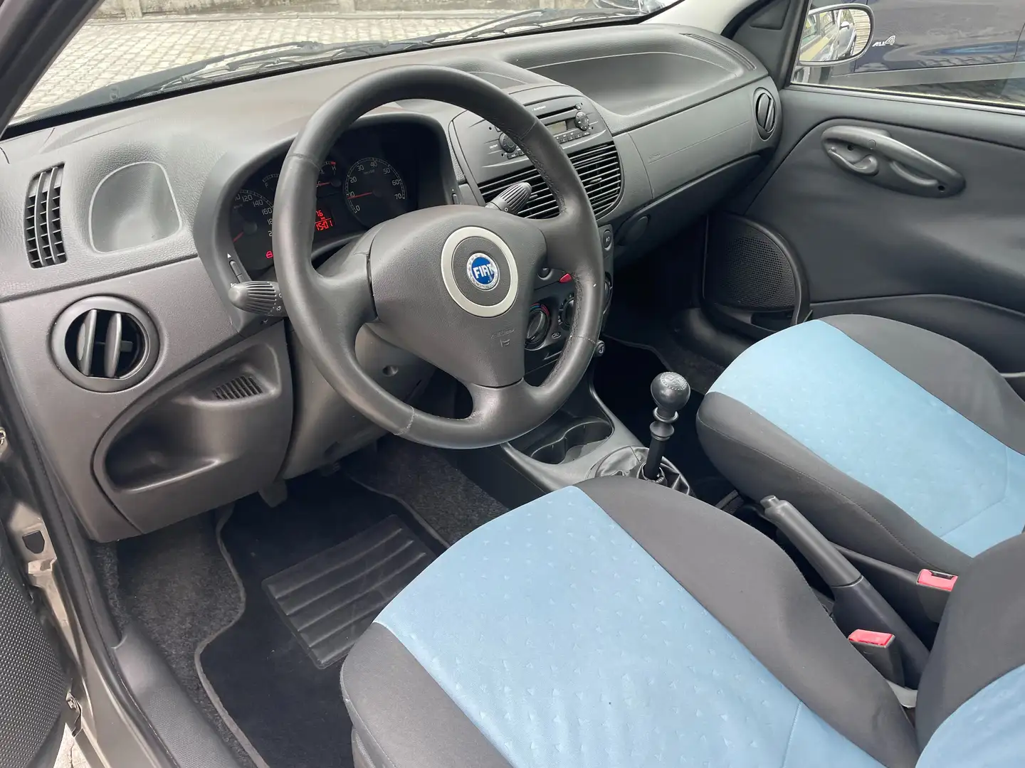 Fiat Punto Punto 5p 1.2 Active IDONEA NEOPATENTATI Beige - 2