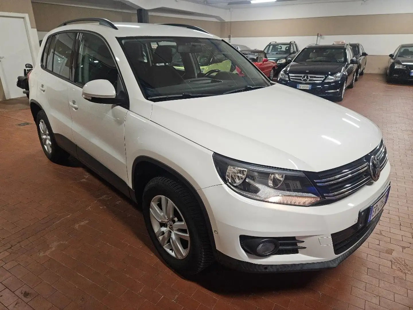 Volkswagen Tiguan 1.4 TSI 122 CV Trend & Fun BlueMotion Technology Bianco - 2