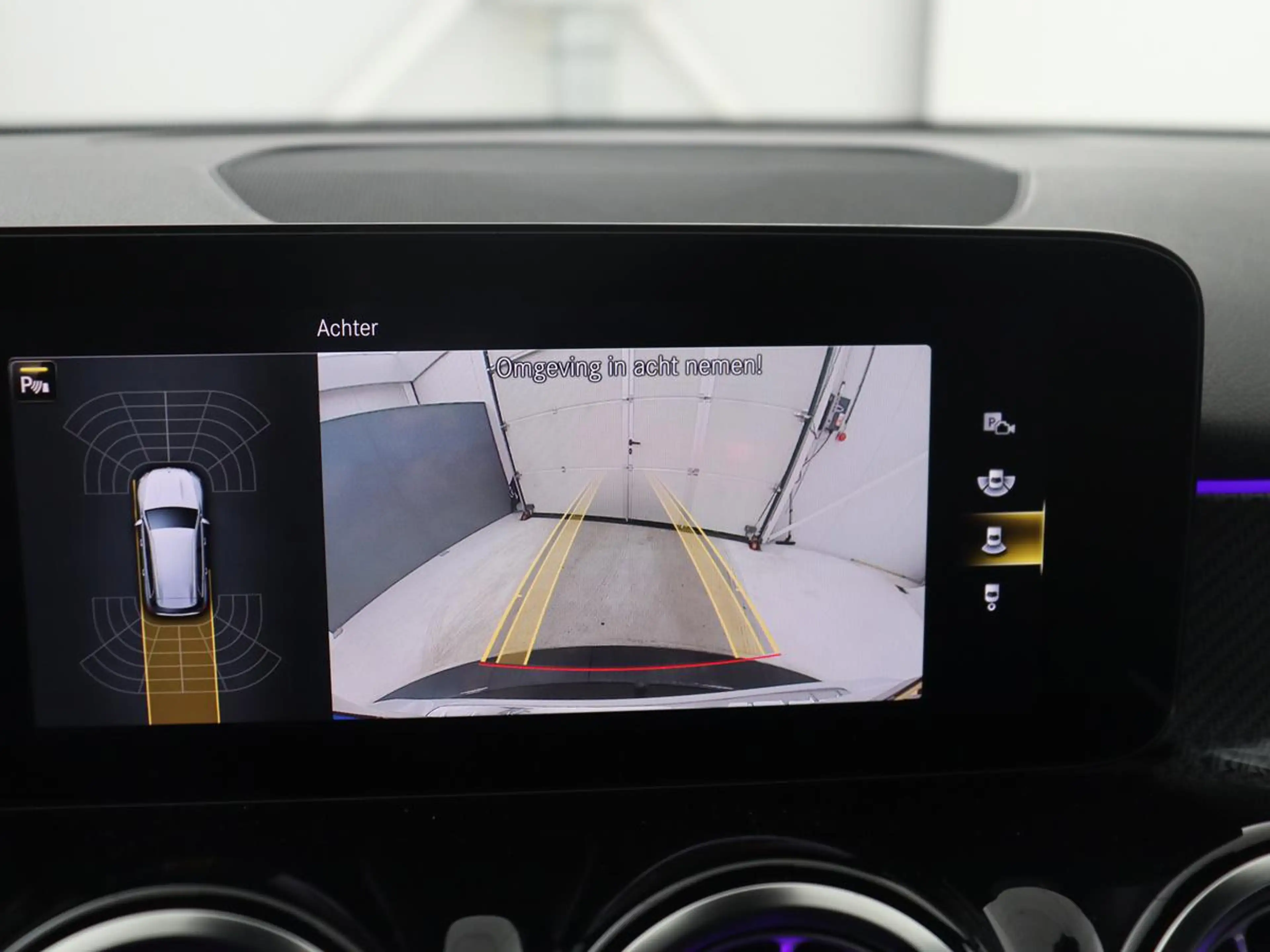 Mercedes-Benz GLB 200 Business Solution AMG | Panoramadak | Memory | Led — photo 20