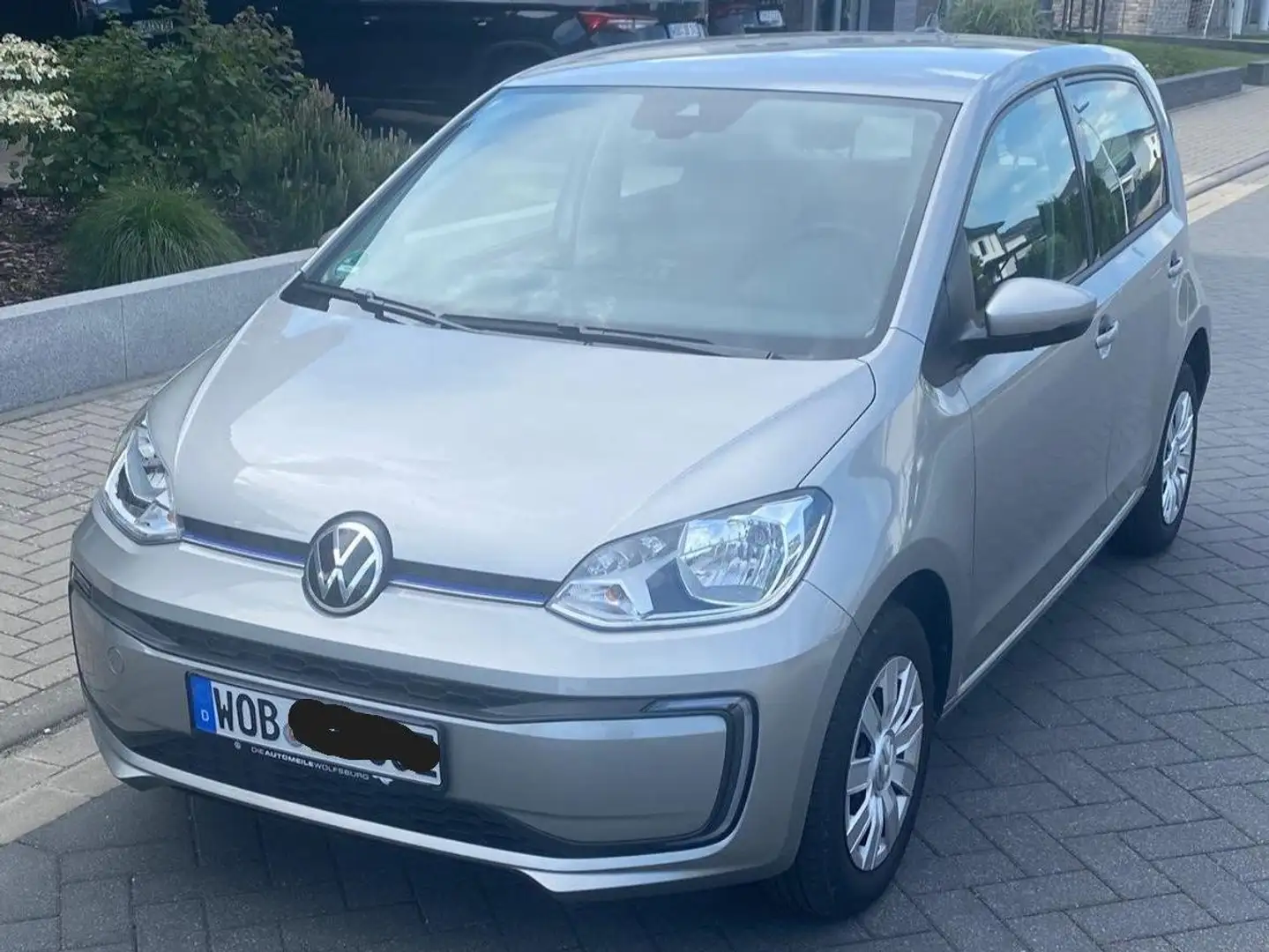 Volkswagen e-up! e-up Stříbrná - 1
