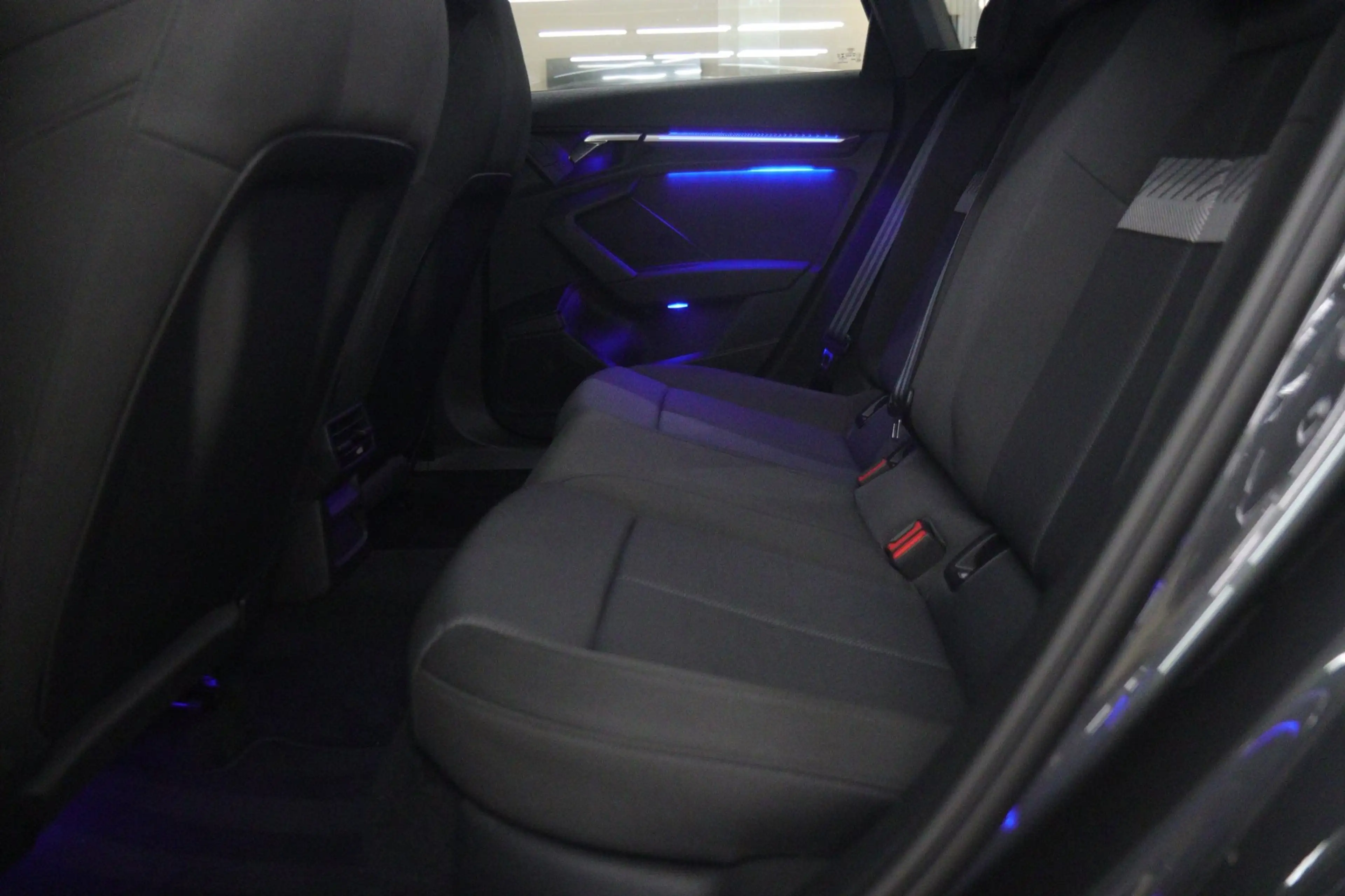 Audi A3 Sportback 30 TFSI Business edition NAP /CARPLAY/AC — photo 14