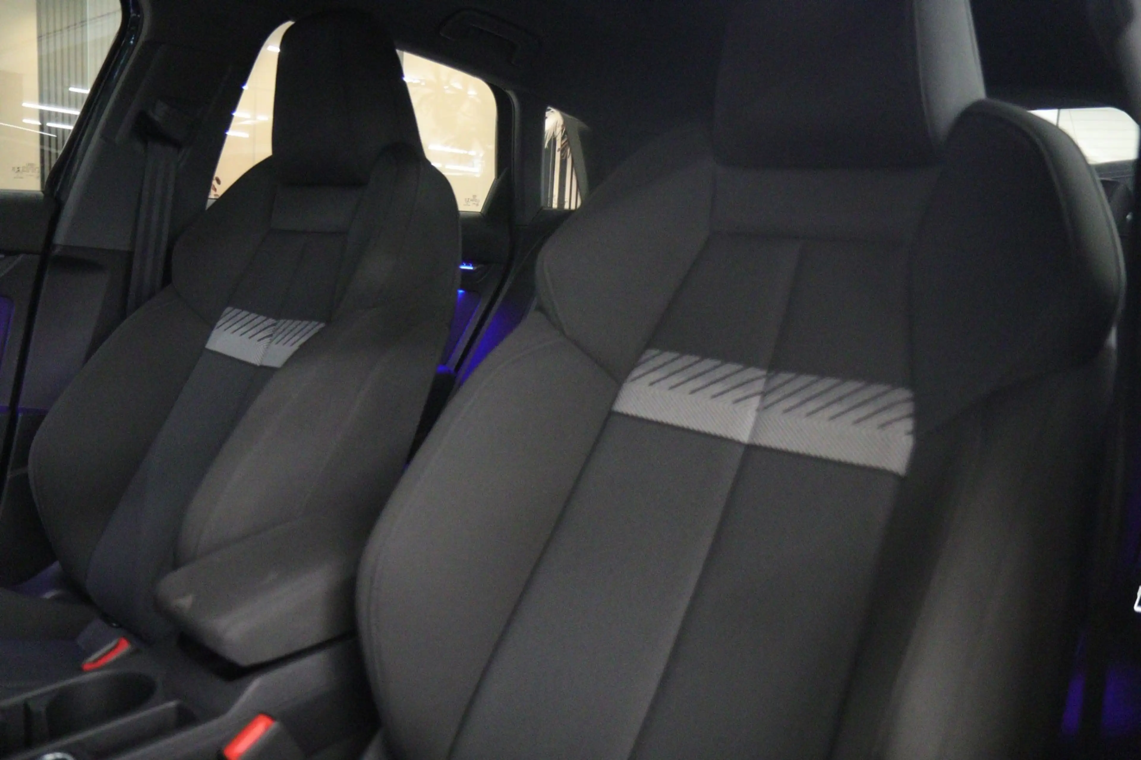 Audi A3 Sportback 30 TFSI Business edition NAP /CARPLAY/AC — photo 13