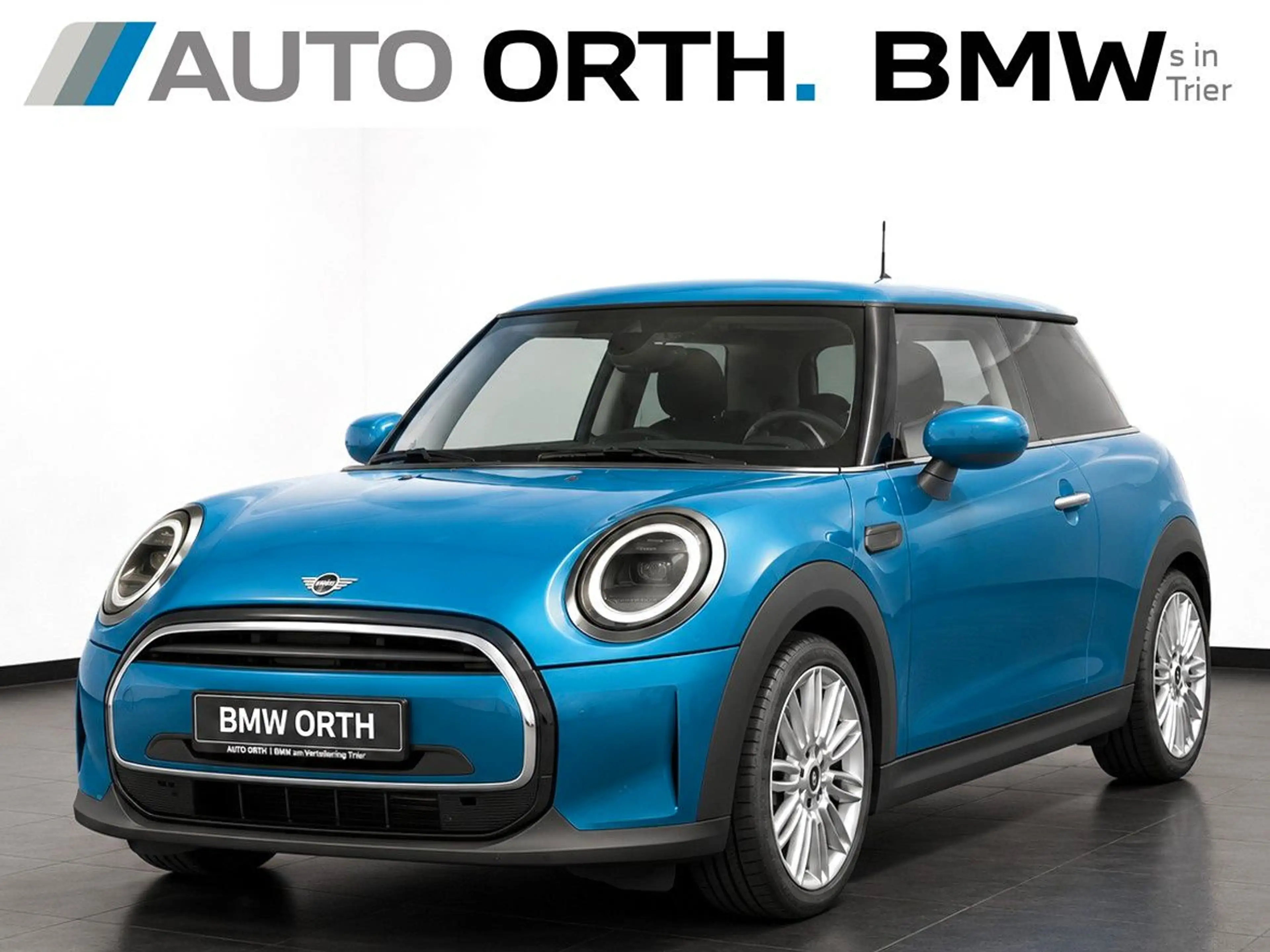 MINI Cooper AUT. LEDER NAVI LED SPORTSITZ KAMERA SHZ