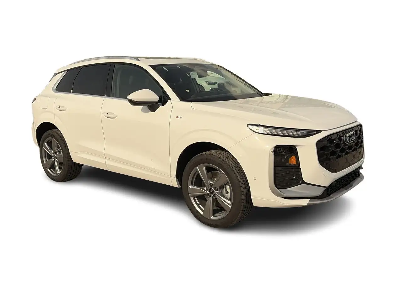 Audi Q3 снимка Audi Q3