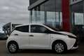 Toyota Aygo 1.0 VVT-i x-fun 5-deurs 69pk | Airco | Eerste eige Blanc - thumbnail 3