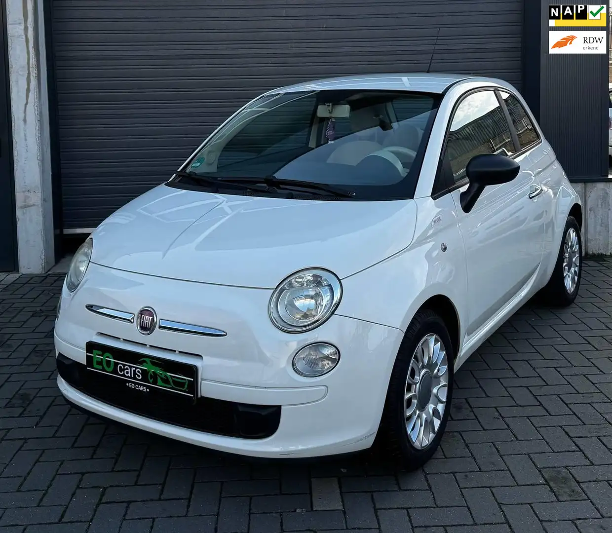 Fiat 500 1.2 Naked WE LOVE airco nieuwe APK Wit - 1