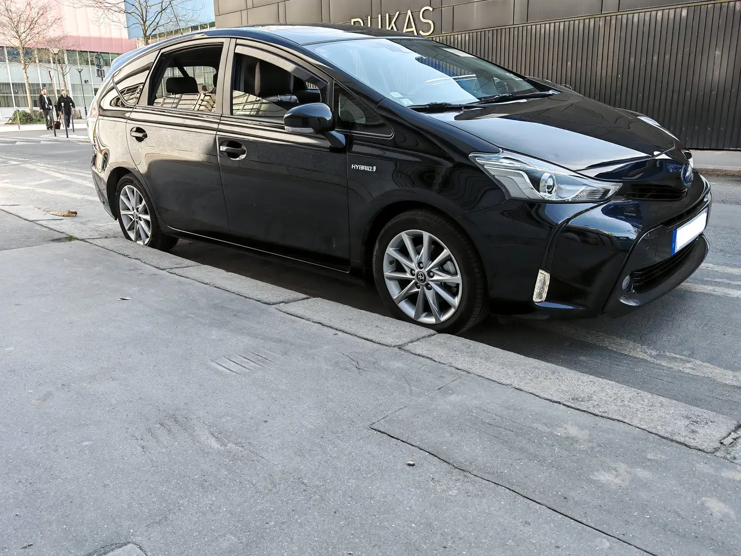 Toyota Prius+ Skyview Negru - 1
