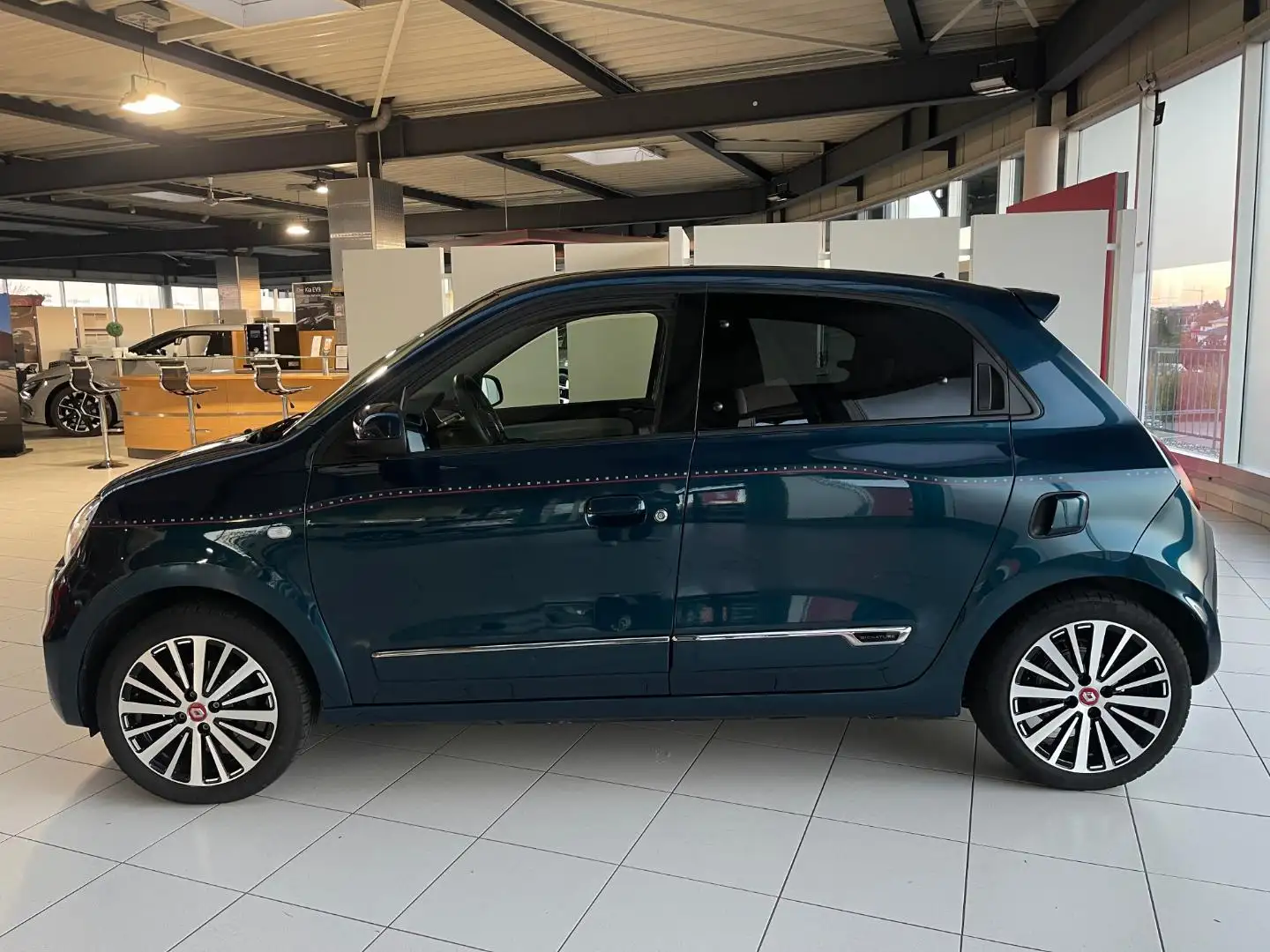 Renault Twingo 0.9 TCE Signature+Automatikgetriebe+Touch Bleu - 2
