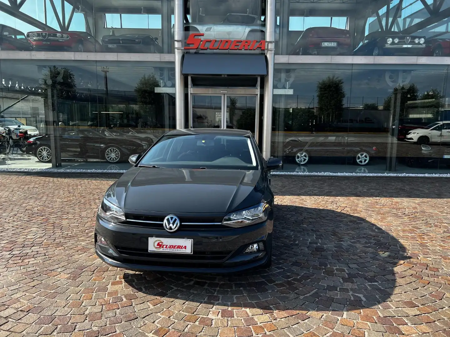 Volkswagen Polo 1.6 TDI 95 CV DSG 5p. Comfortline - Neopatentati Grijs - 1