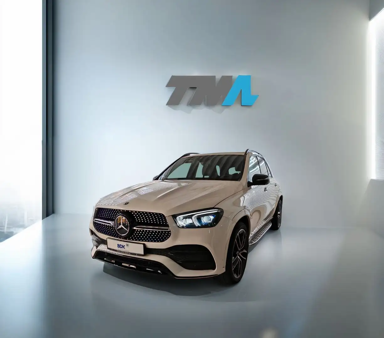 Mercedes-Benz GLE 400 d AMG Burmester Alu 22" Weiß - 1