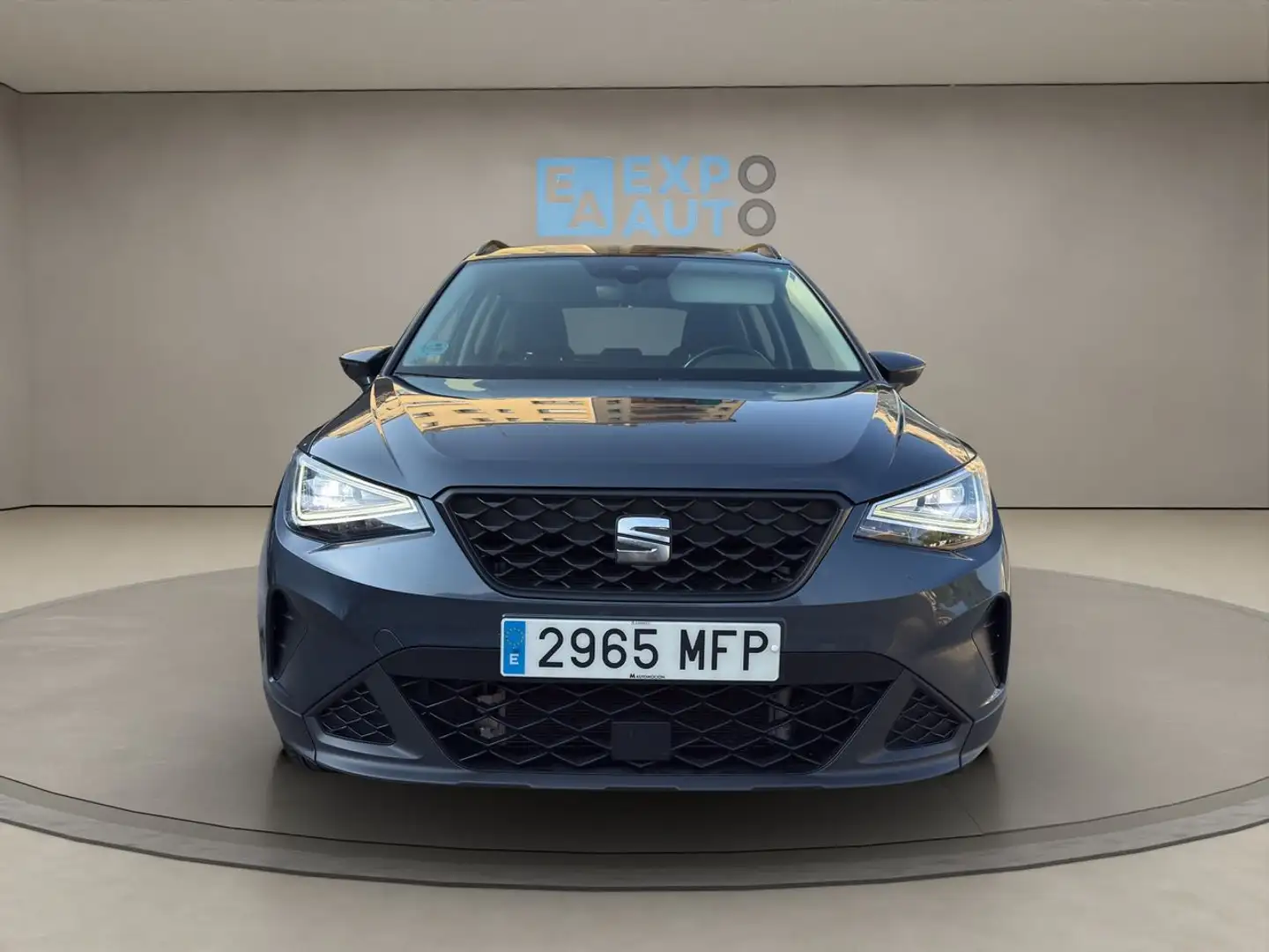 SEAT Arona 1.0 TSI S&S Style 110 Gris - 2