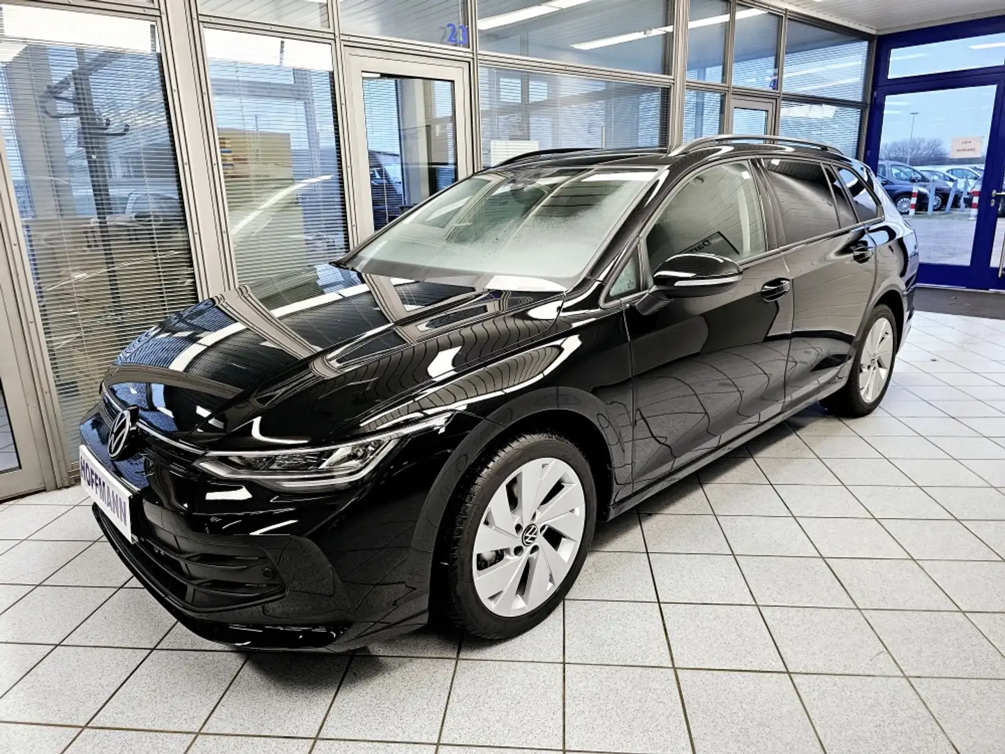 Volkswagen Golf Variant Life Facelift,AHK,ACC,Climatr.,SHZ Černá - 2