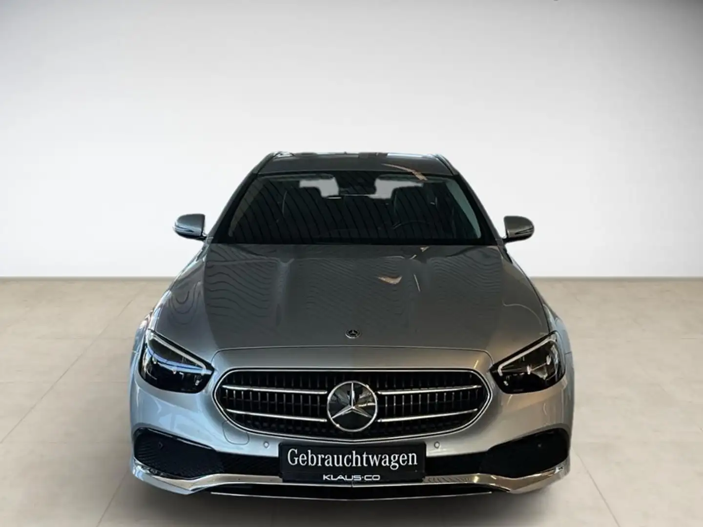 Mercedes-Benz E 220 d T Avantgarde SpurH SpurW PDC SHZ LED Argent - 2